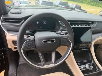 2025 Jeep Grand Cherokee Limited 4x4