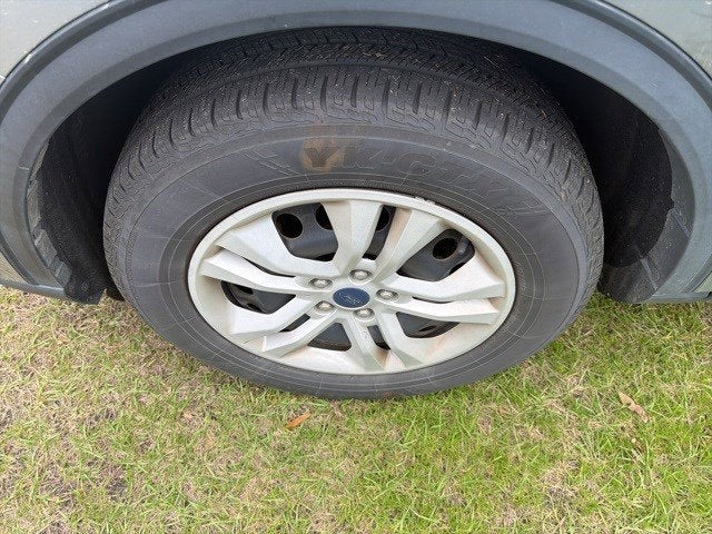 2023 Ford Escape Base