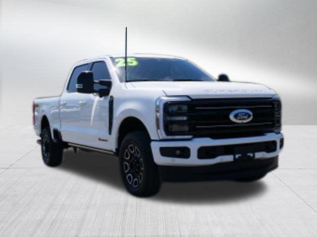 2025 Ford F-250 Platinum