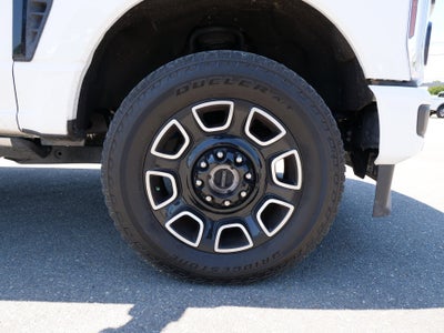 2025 Ford F-250 Platinum