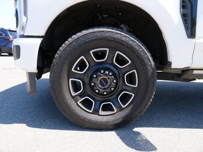 2025 Ford F-250 Platinum
