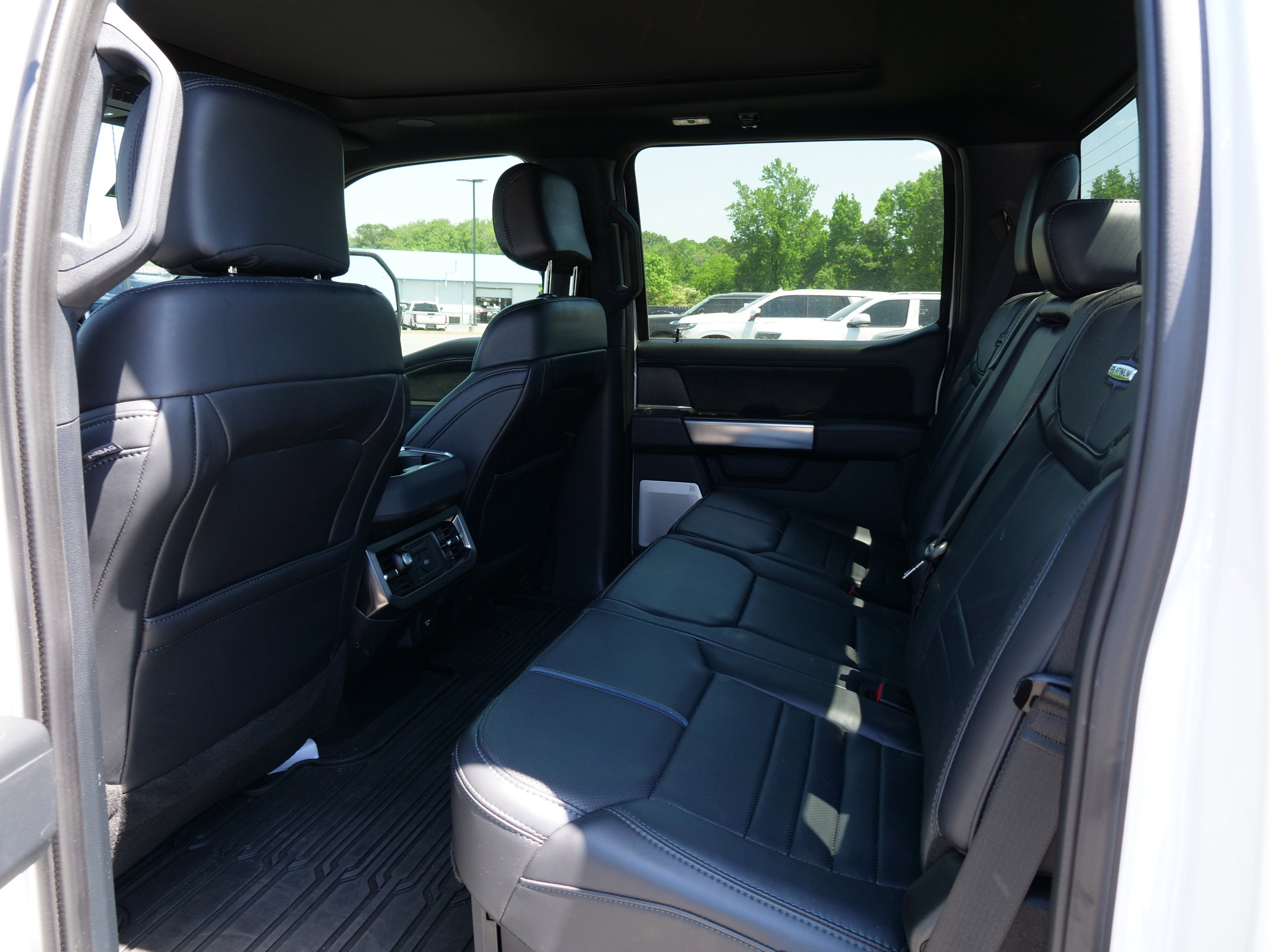 2025 Ford F-250 Platinum