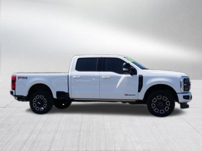 2025 Ford F-250 Platinum
