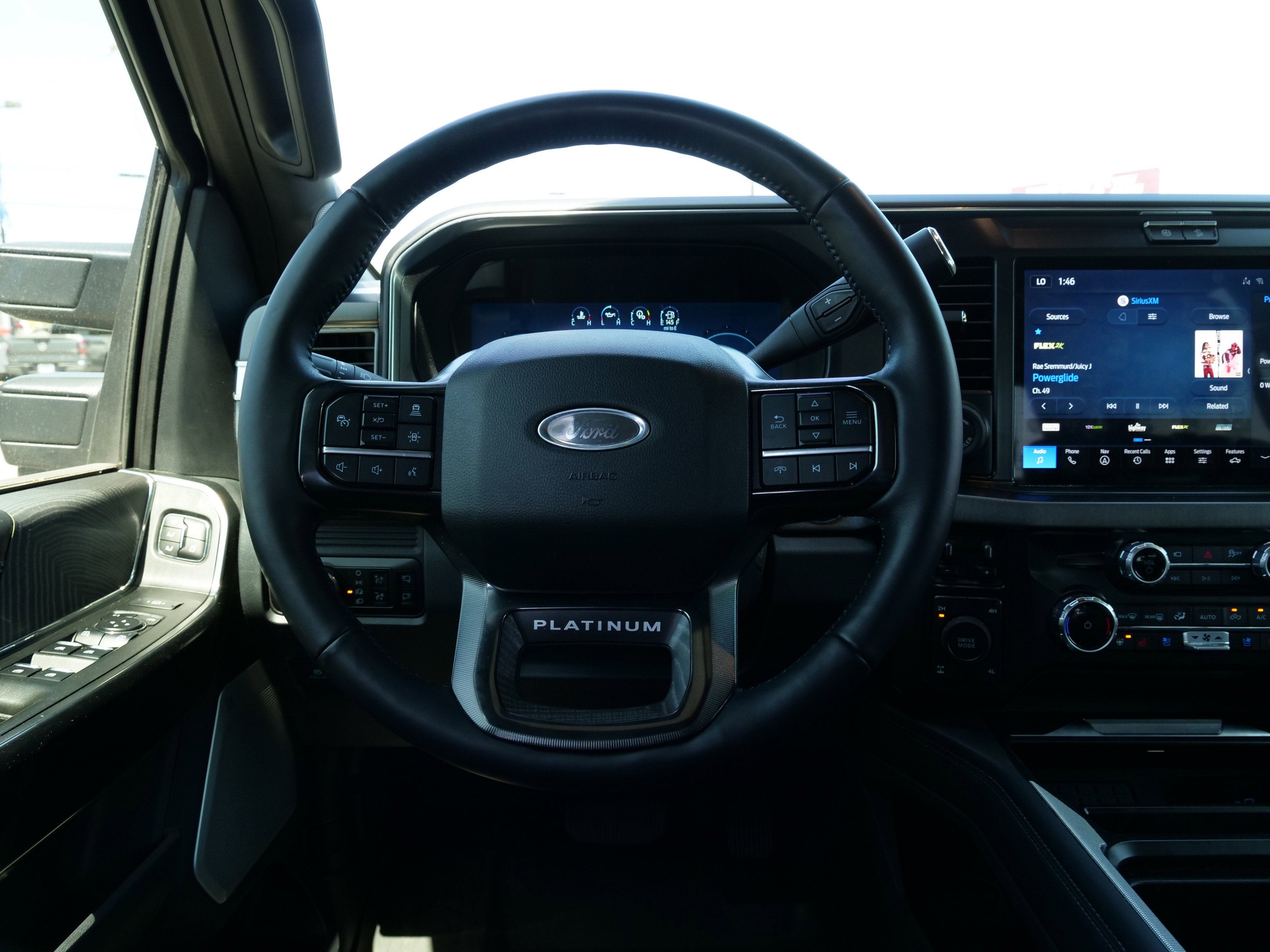 2025 Ford F-250 Platinum