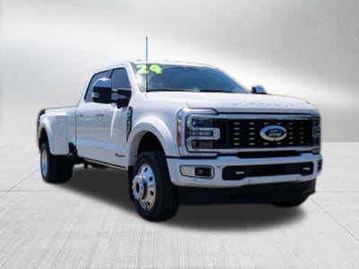 2024 Ford F-450 Platinum