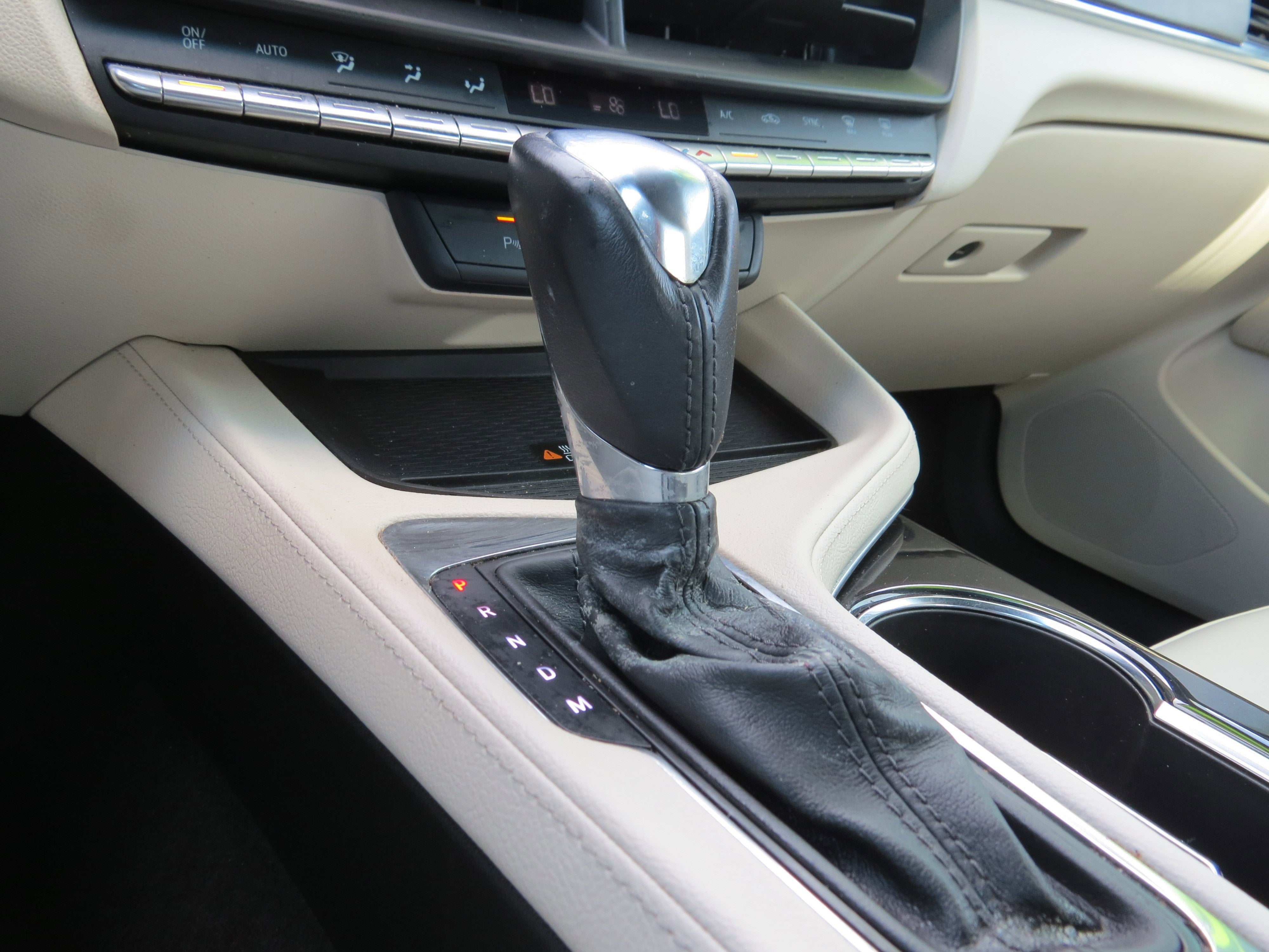 2023 Cadillac CT4 Luxury