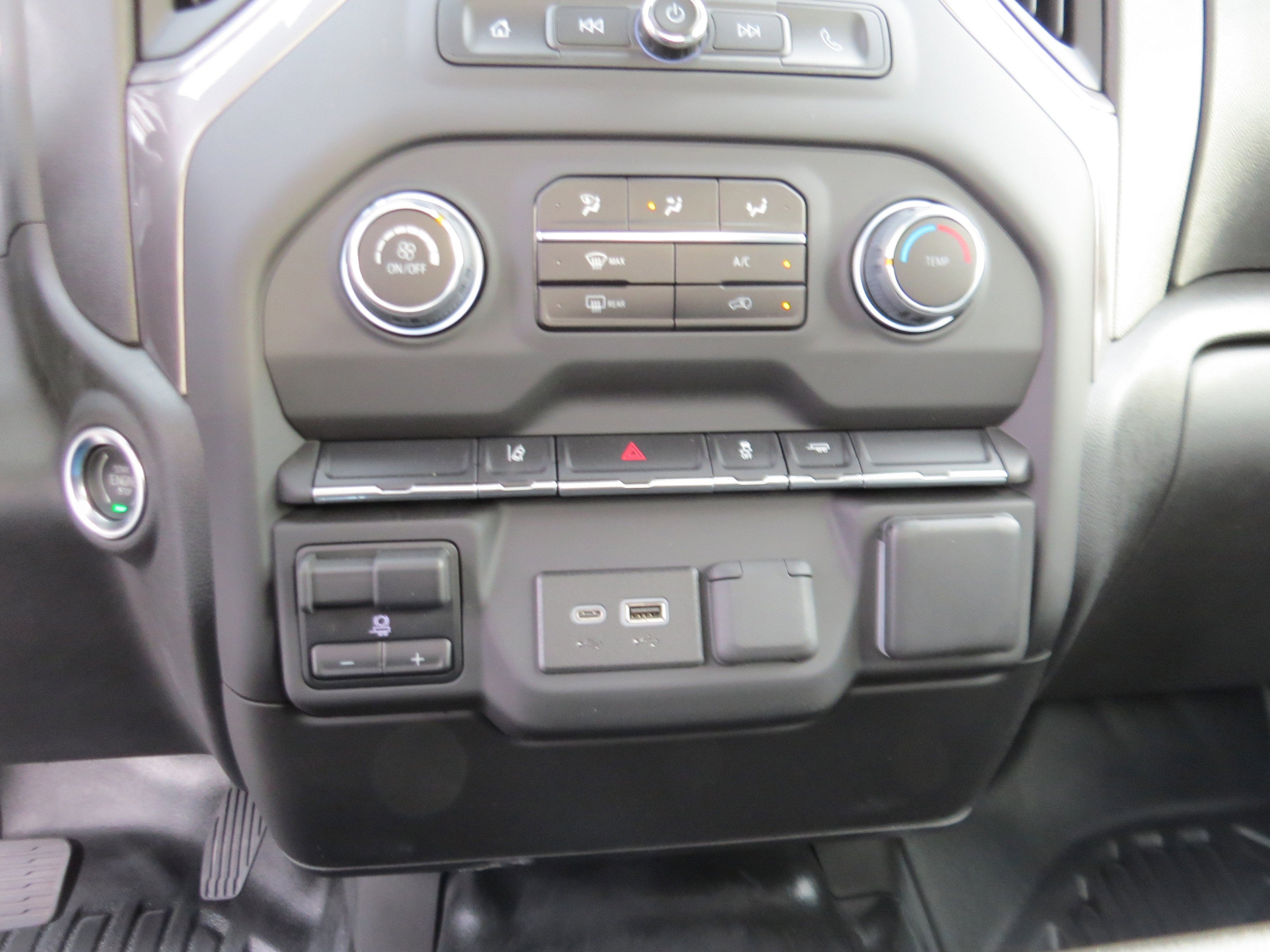 2024 Chevrolet Silverado 3500 HD Chassis Cab Work Truck