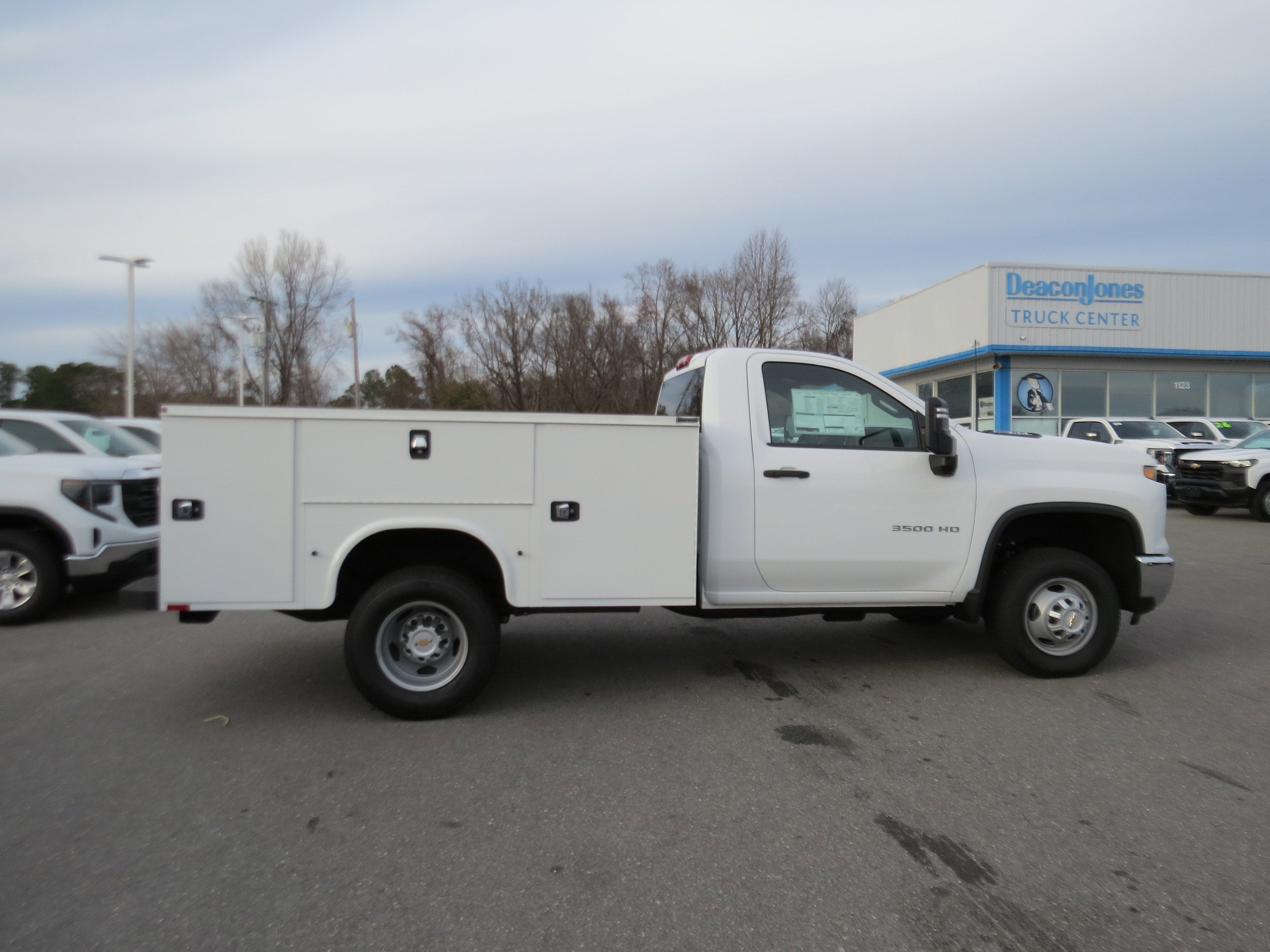 2024 Chevrolet Silverado 3500 HD Chassis Cab Work Truck