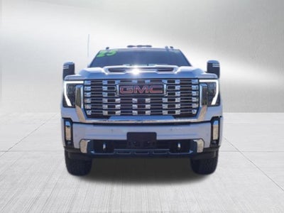 2025 GMC Sierra 3500 HD Denali