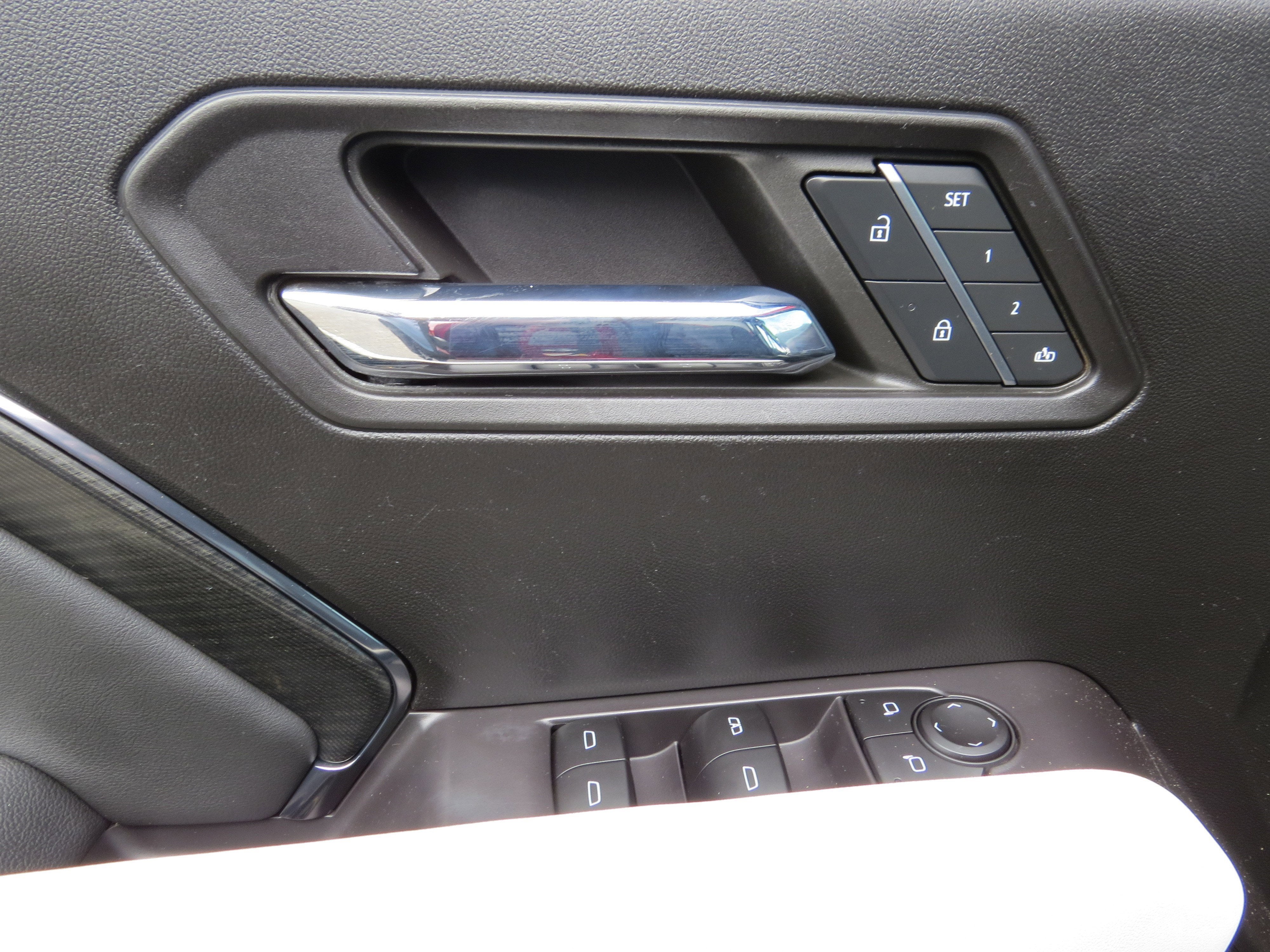 2023 GMC Canyon AT4X