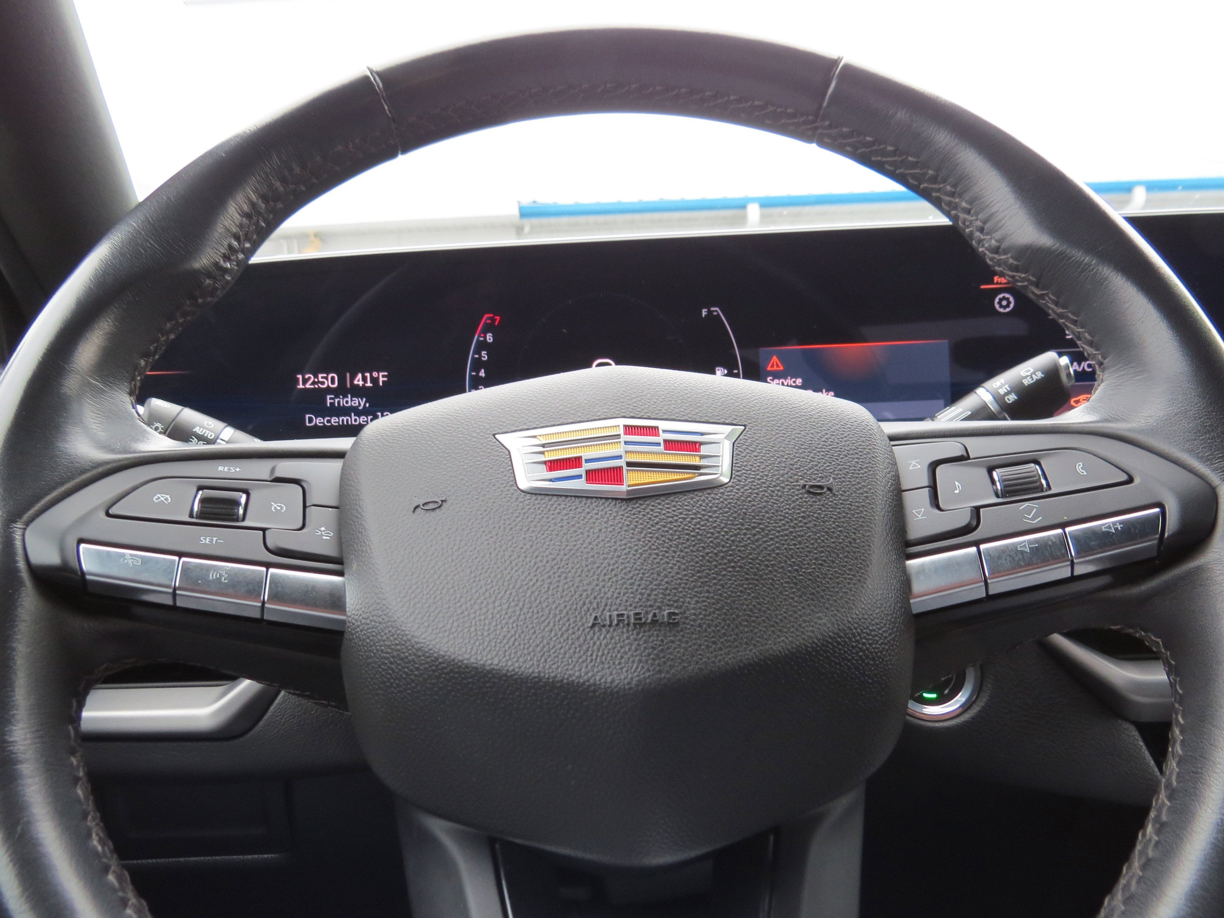 2024 Cadillac XT4 Premium Luxury