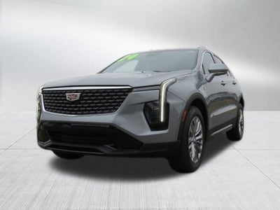 2024 Cadillac XT4 Premium Luxury