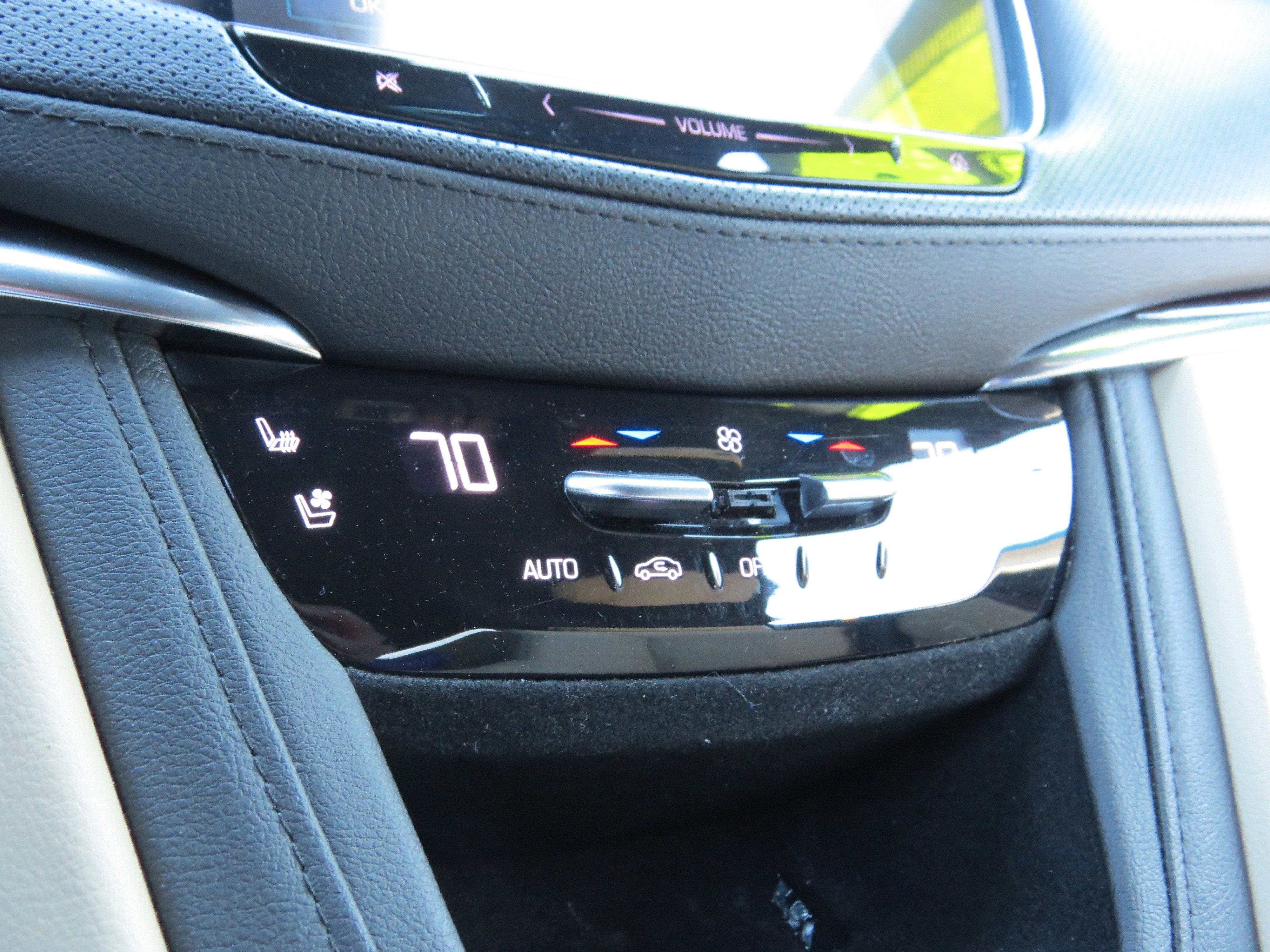 2019 Cadillac XT5 Premium Luxury FWD