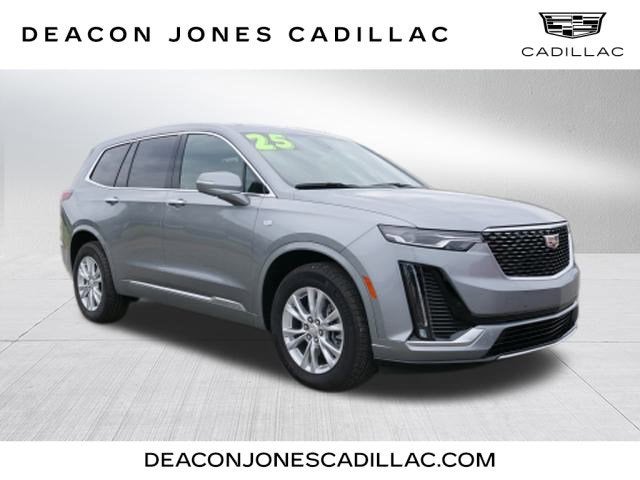 2025 Cadillac XT6 Luxury