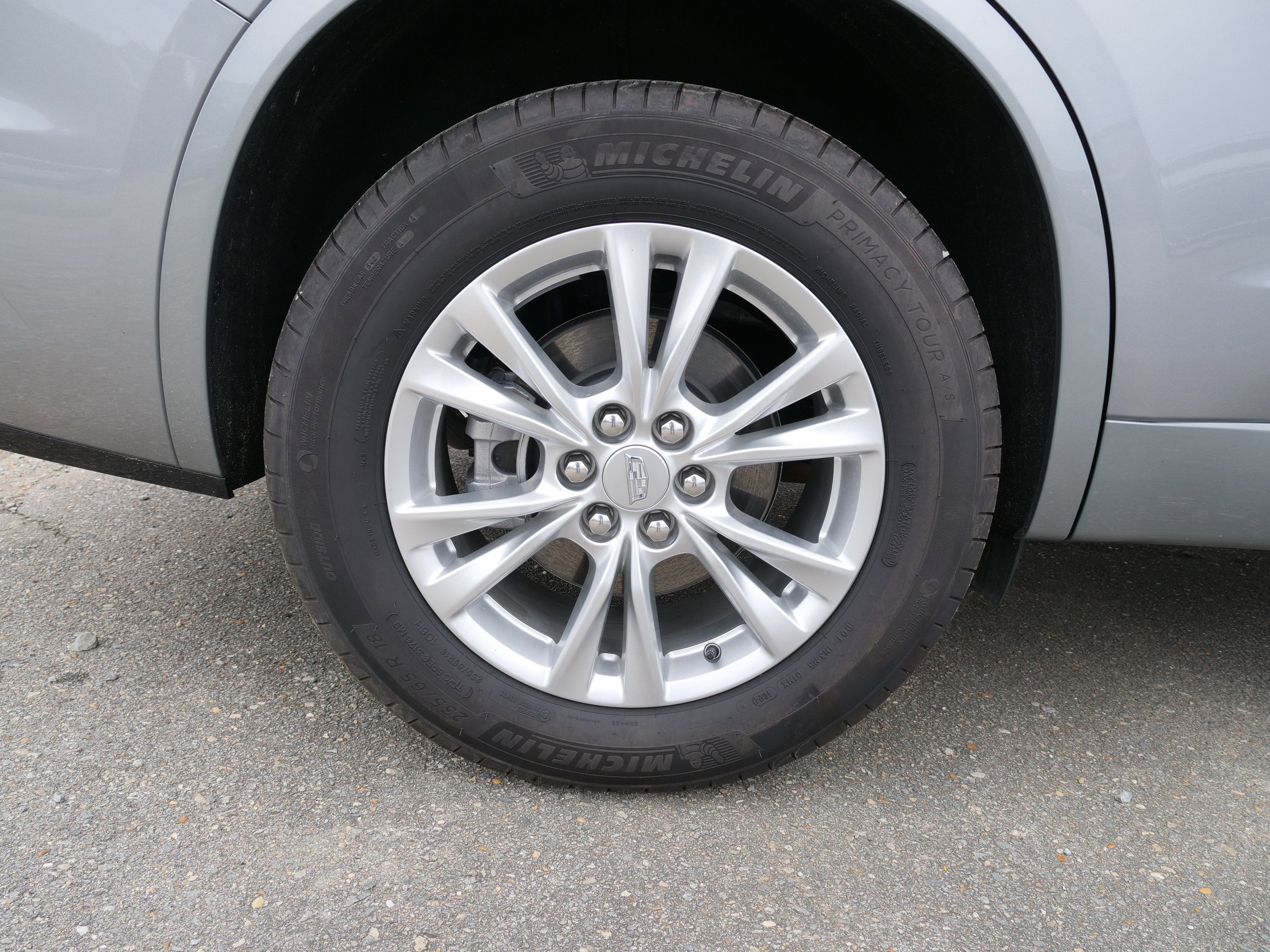 2025 Cadillac XT6 Luxury