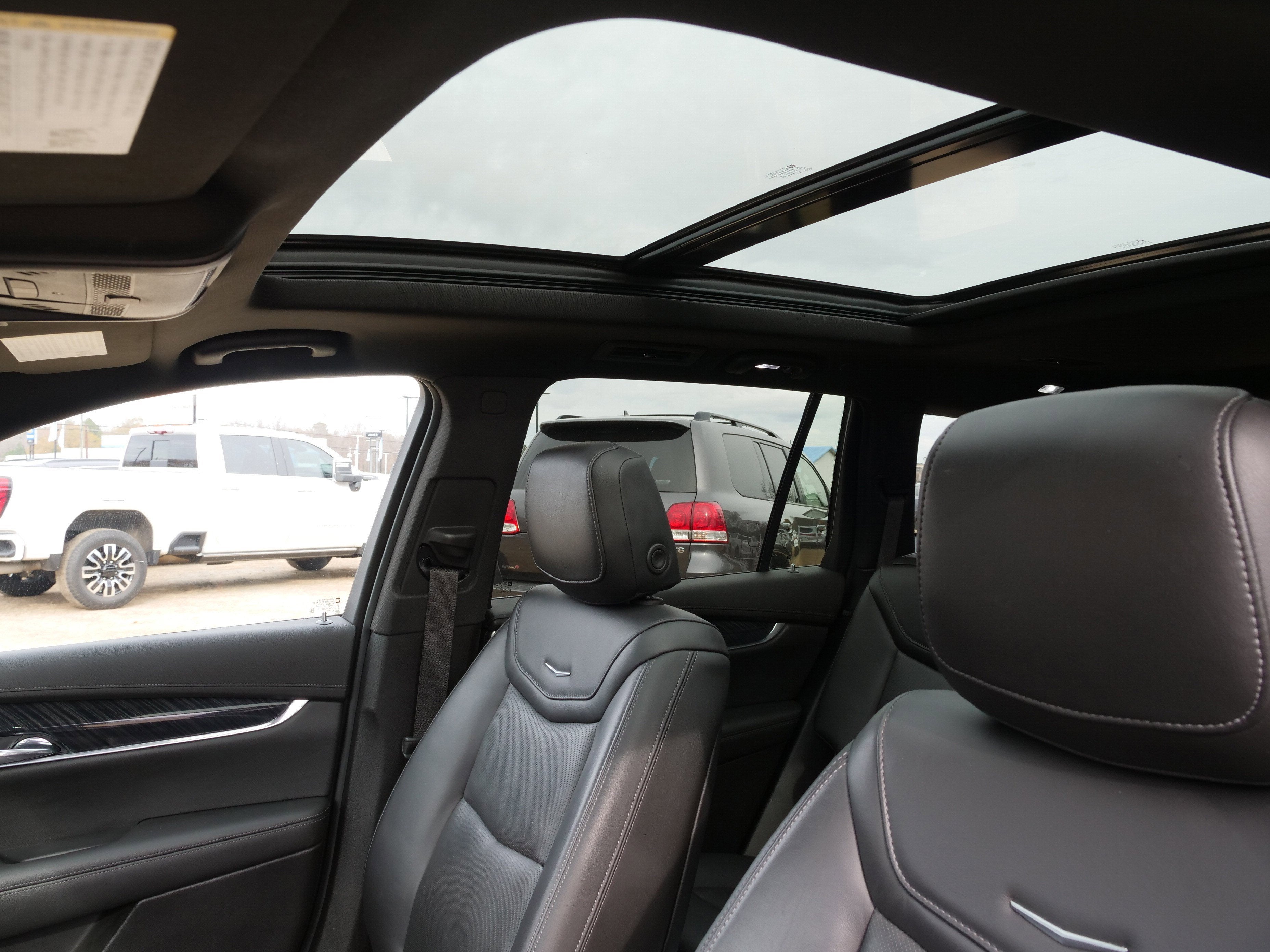 2022 Cadillac XT6 Premium Luxury