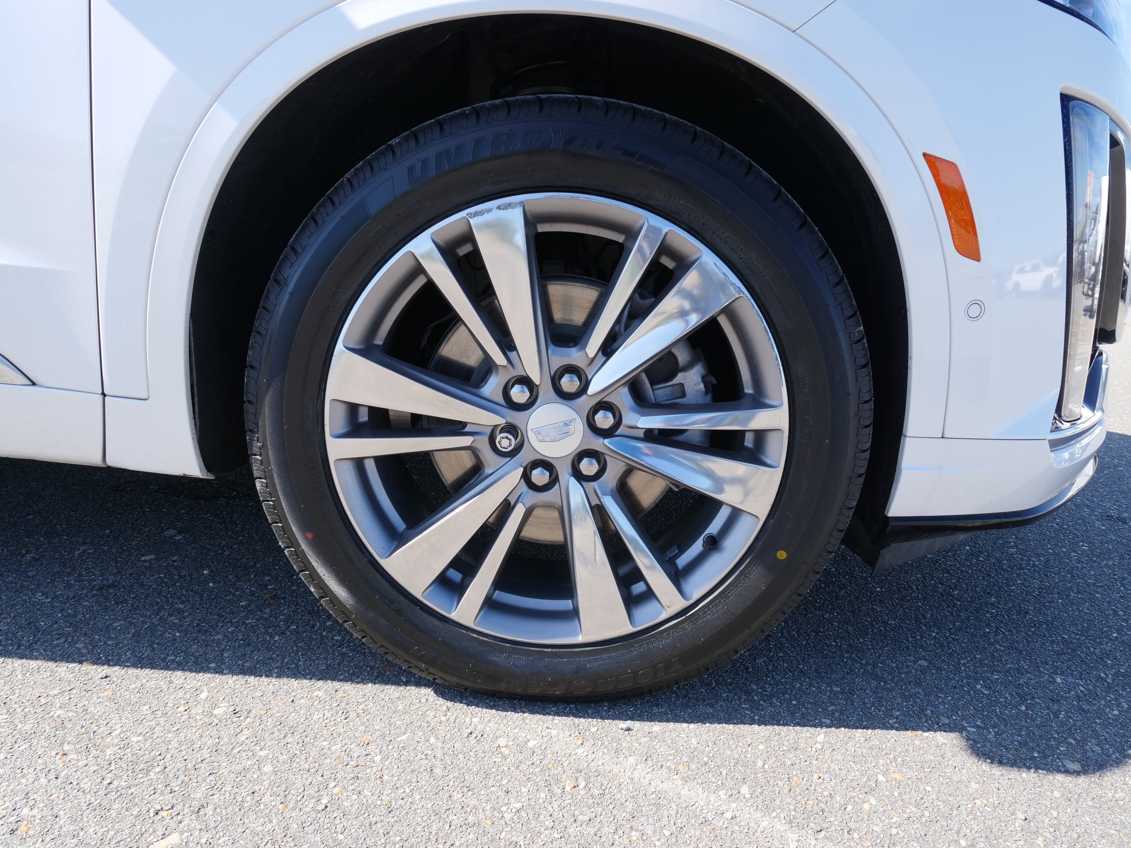 2022 Cadillac XT6 Premium Luxury