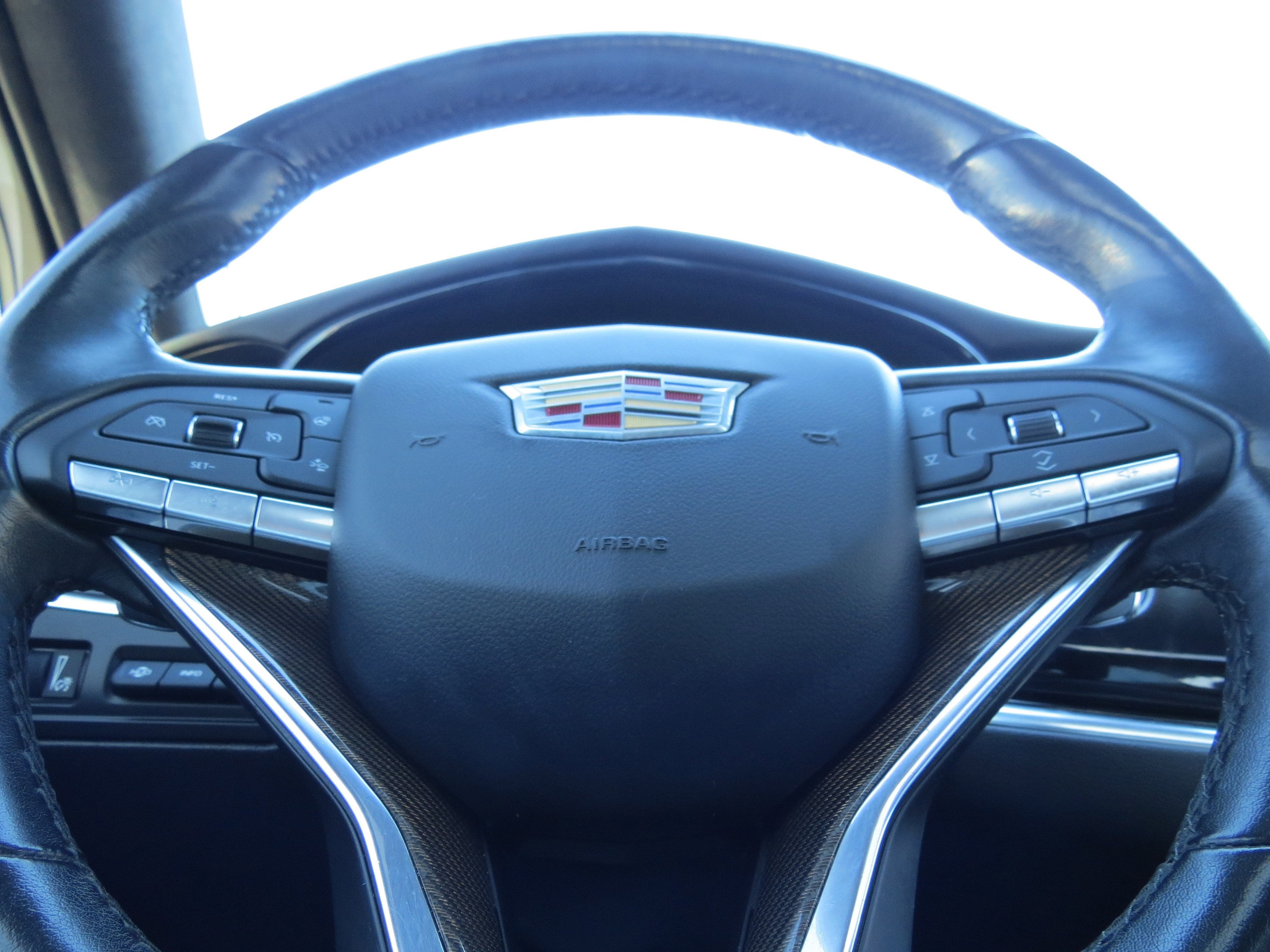 2020 Cadillac XT6 Sport