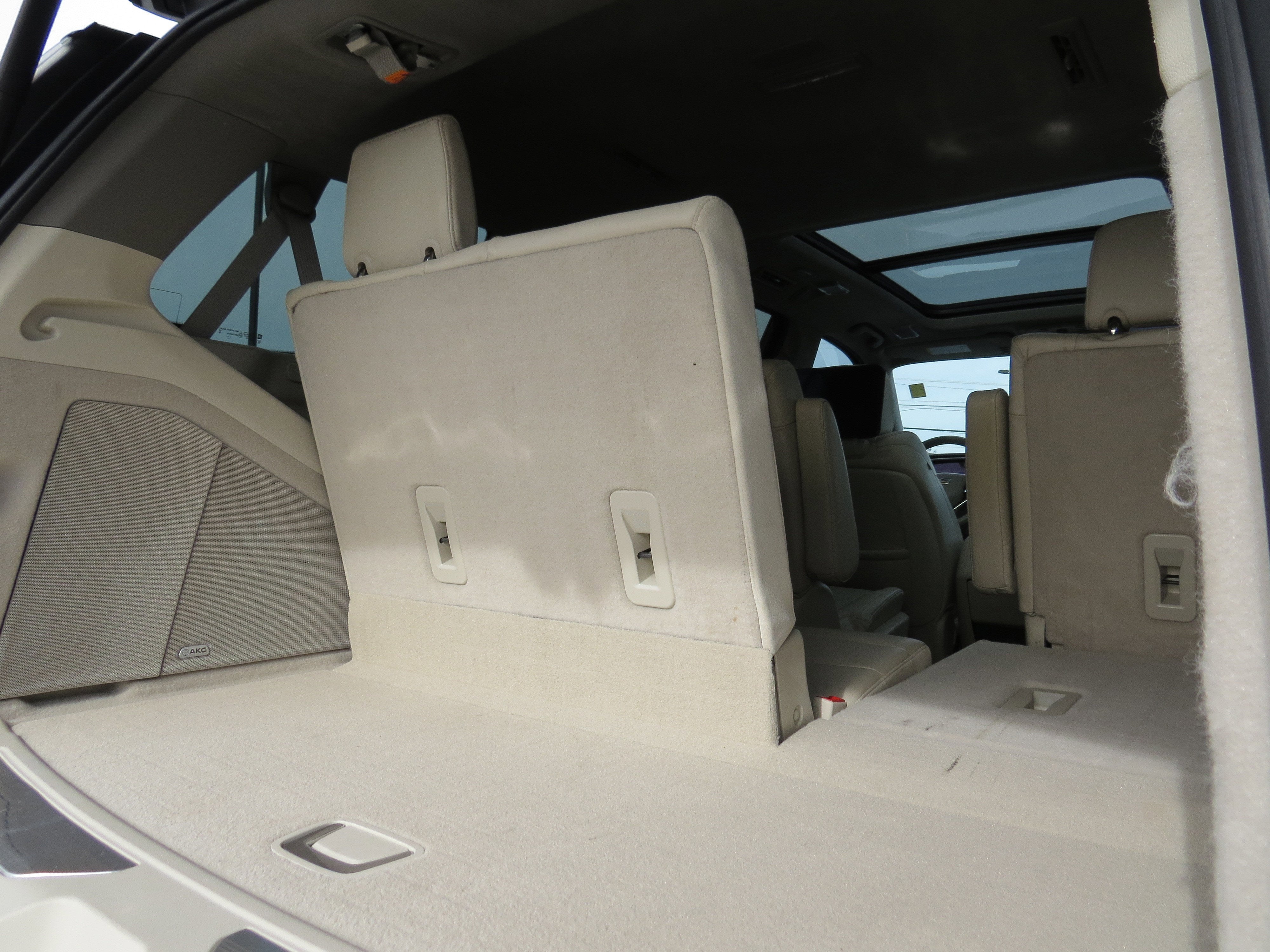 2022 Cadillac Escalade Premium Luxury Platinum