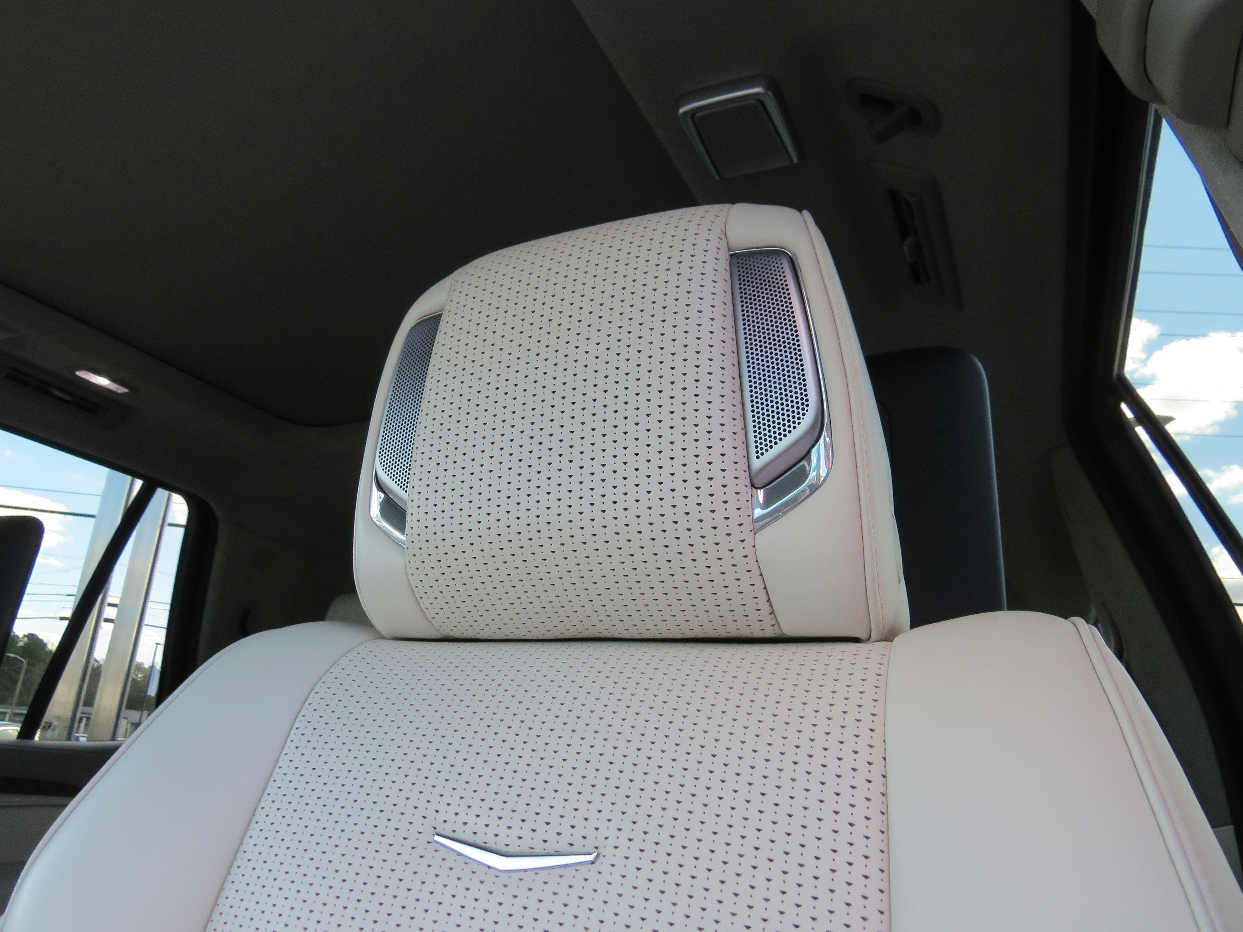 2025 Cadillac Escalade Premium Luxury Platinum