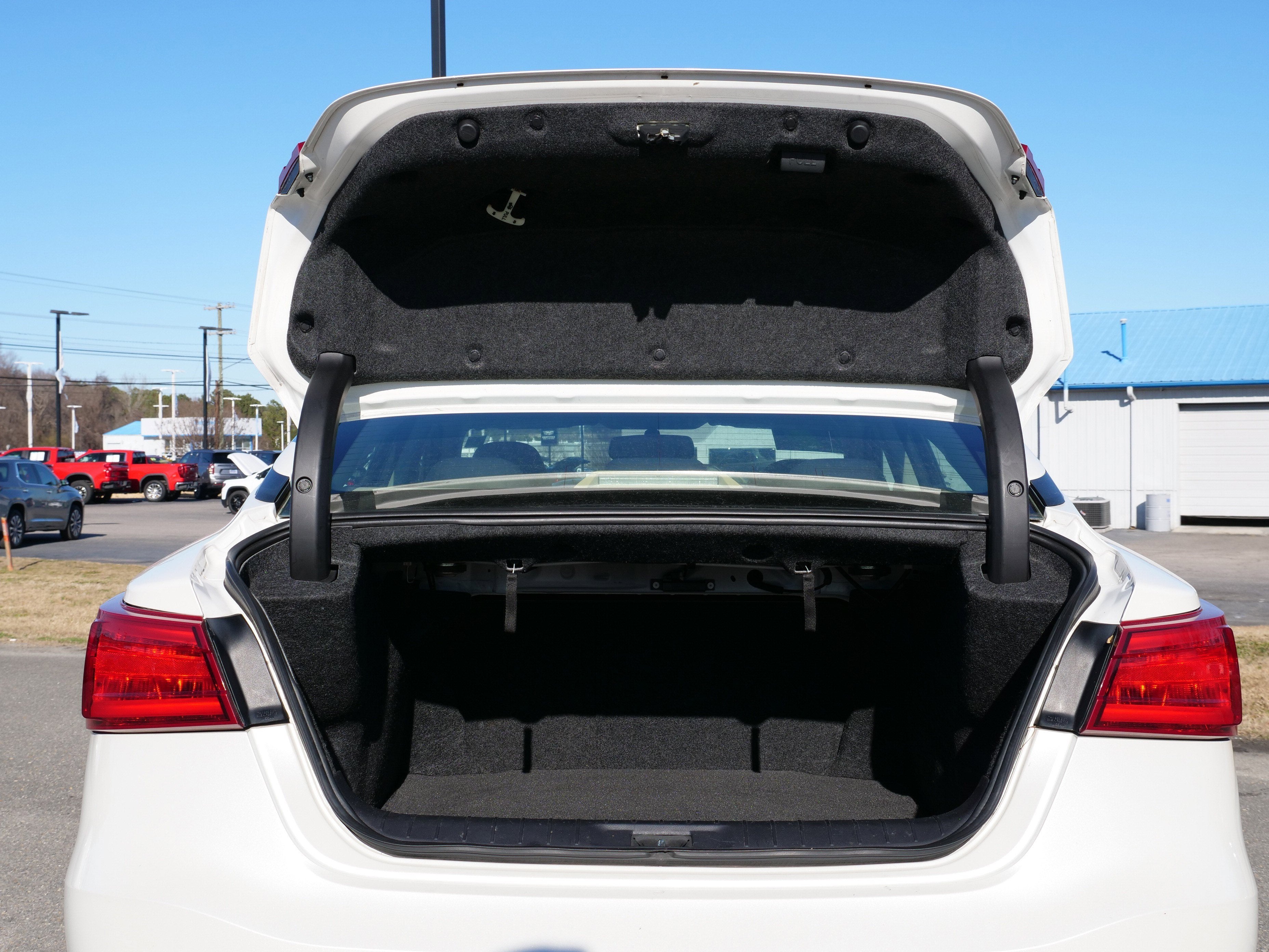 2017 Nissan Maxima S