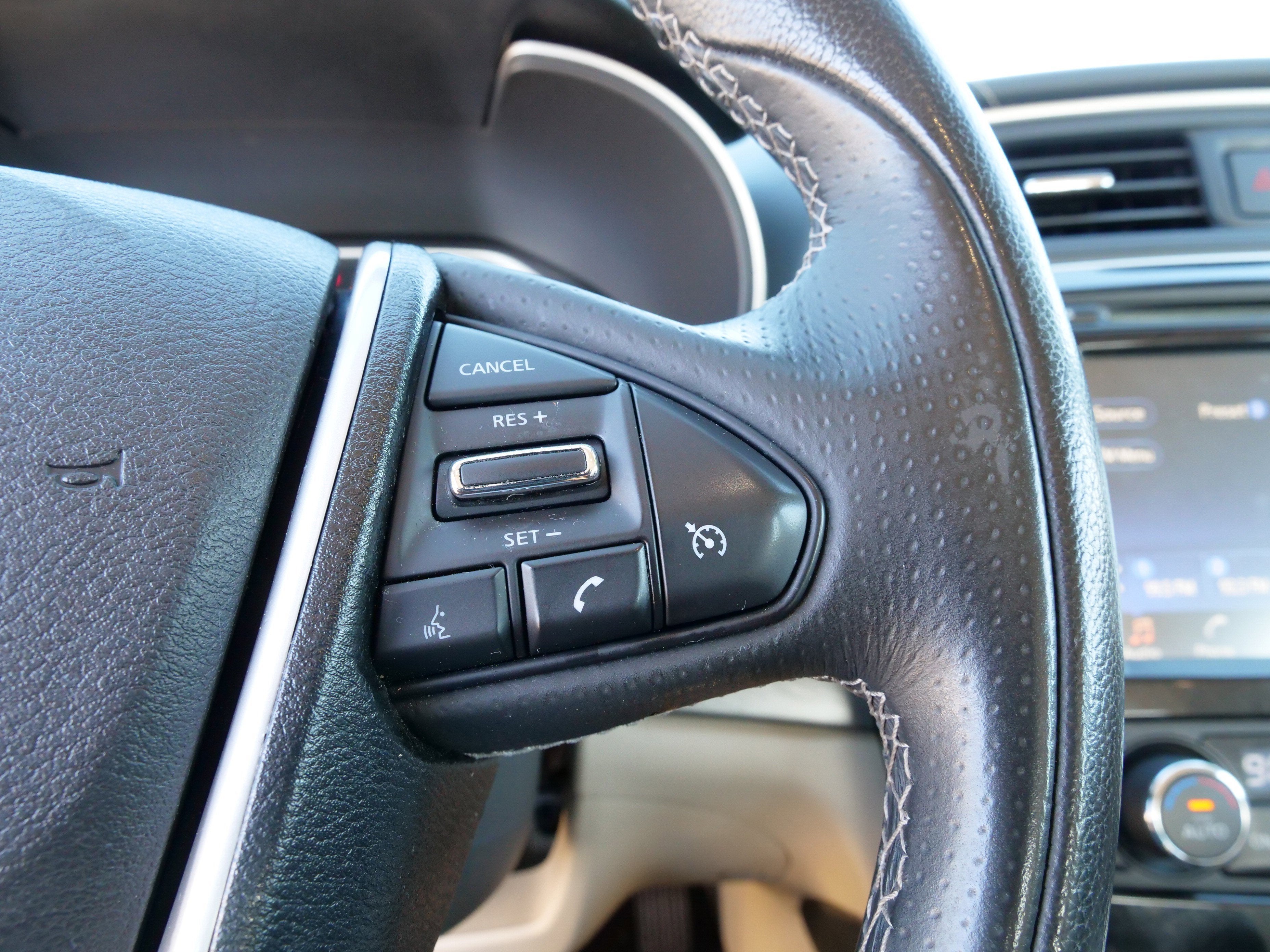 2017 Nissan Maxima S