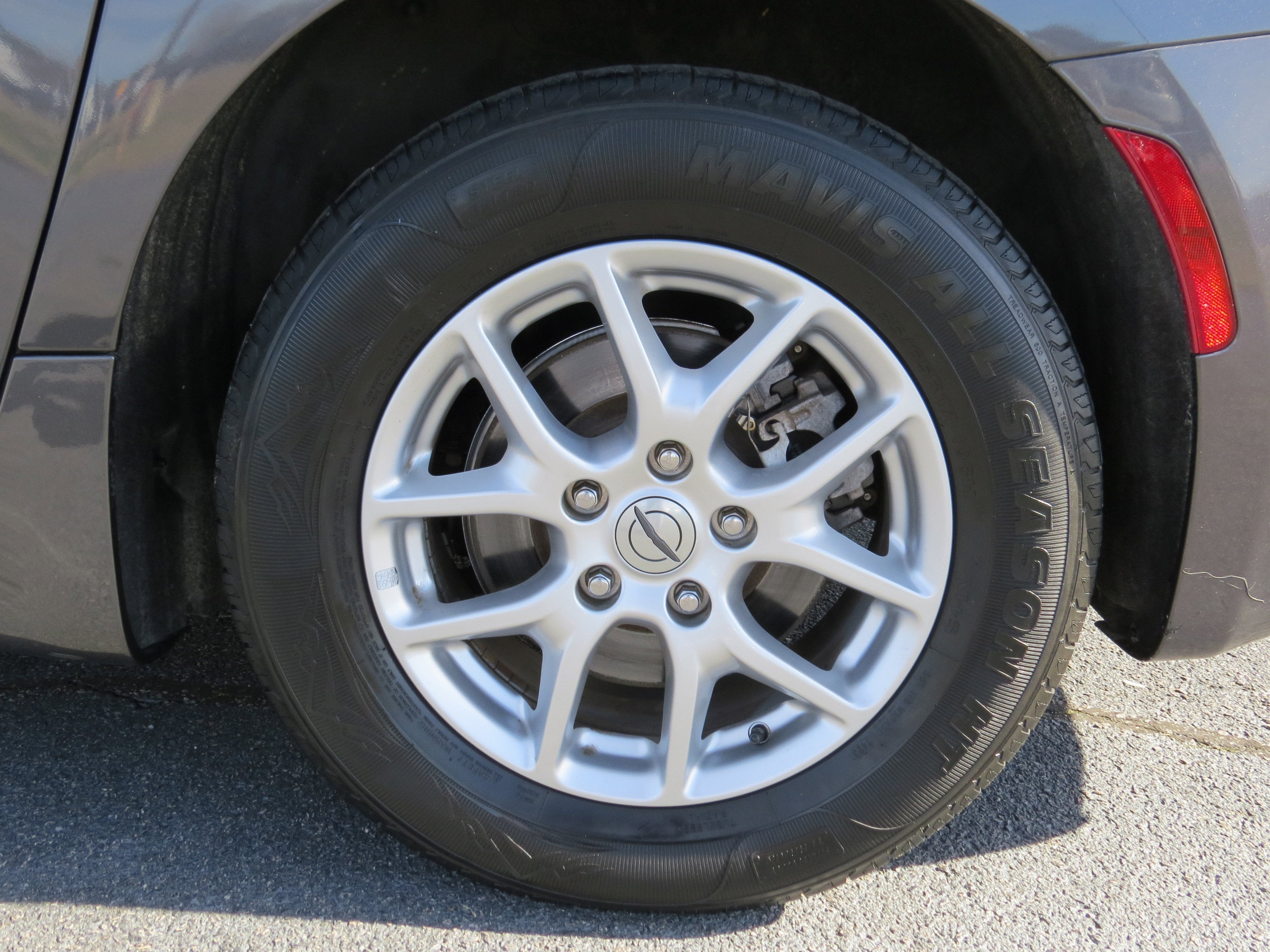 2022 Chrysler Voyager LX