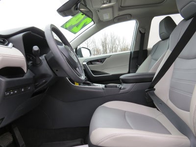 2024 Toyota RAV4 XLE Premium