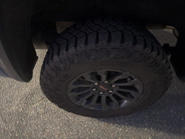 2023 GMC Sierra 1500 AT4X