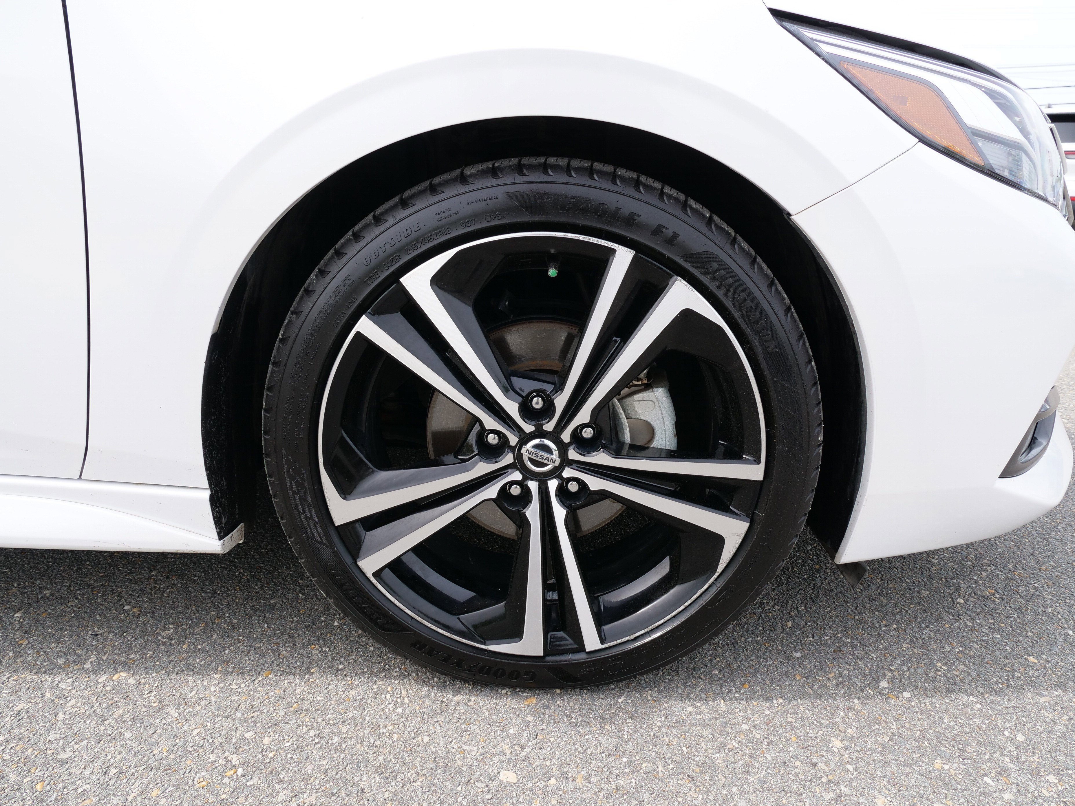 2021 Nissan Sentra SR