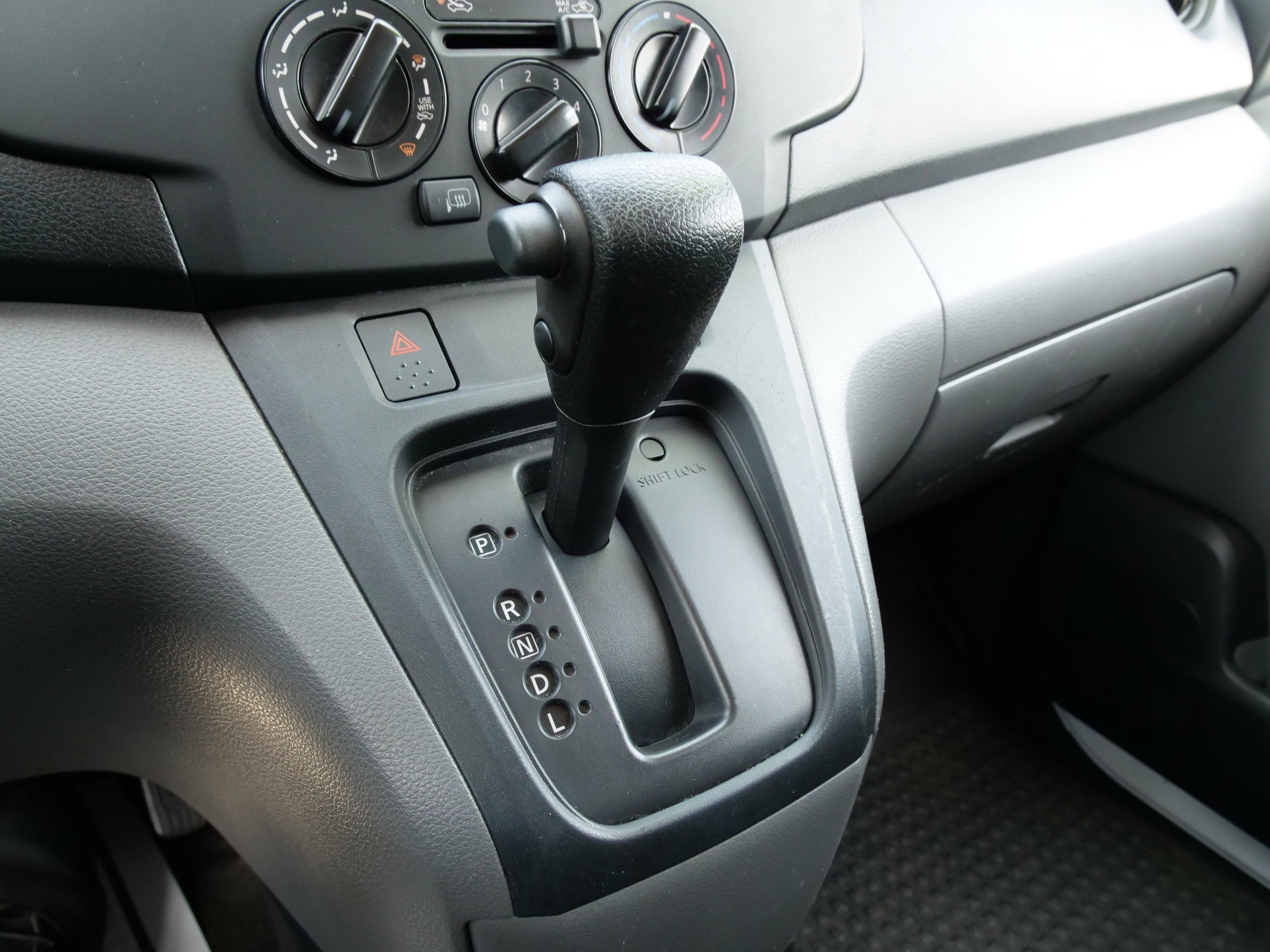 2018 Nissan NV200 Compact Cargo SV