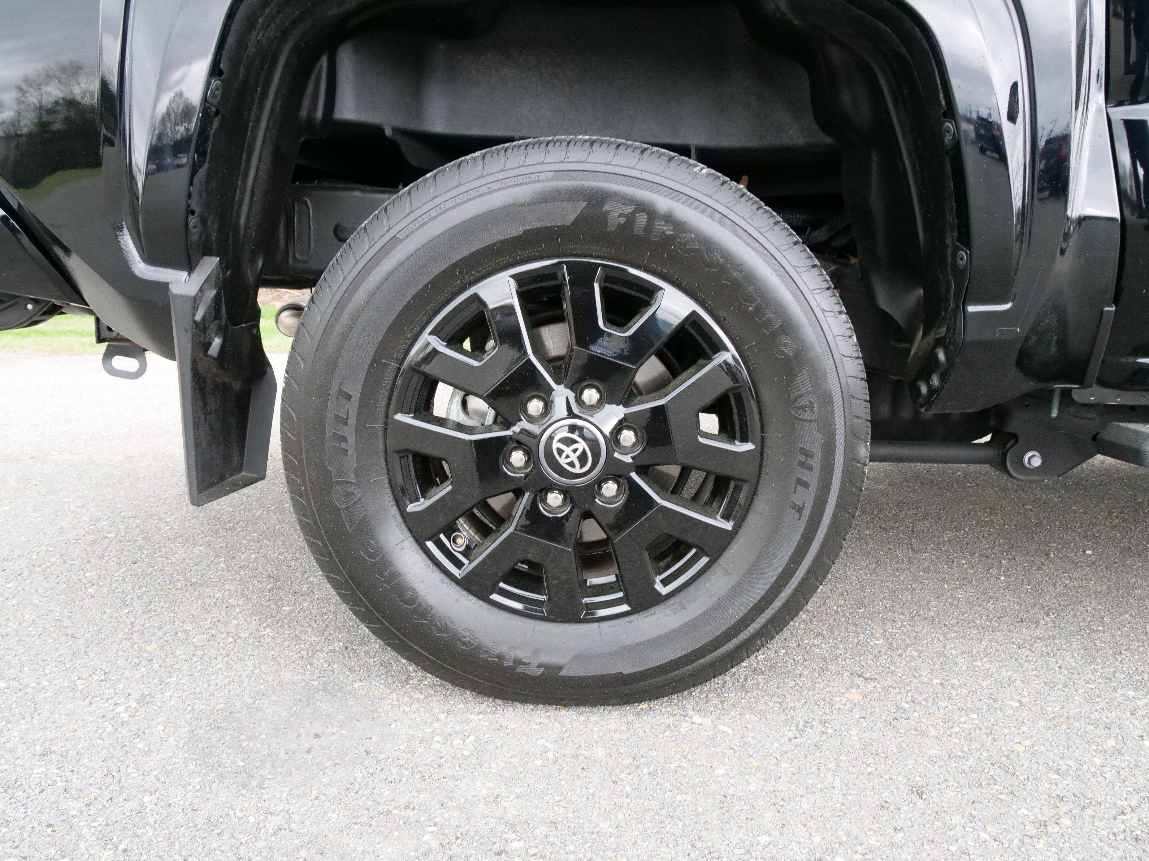 2024 Toyota Tacoma 4WD SR5