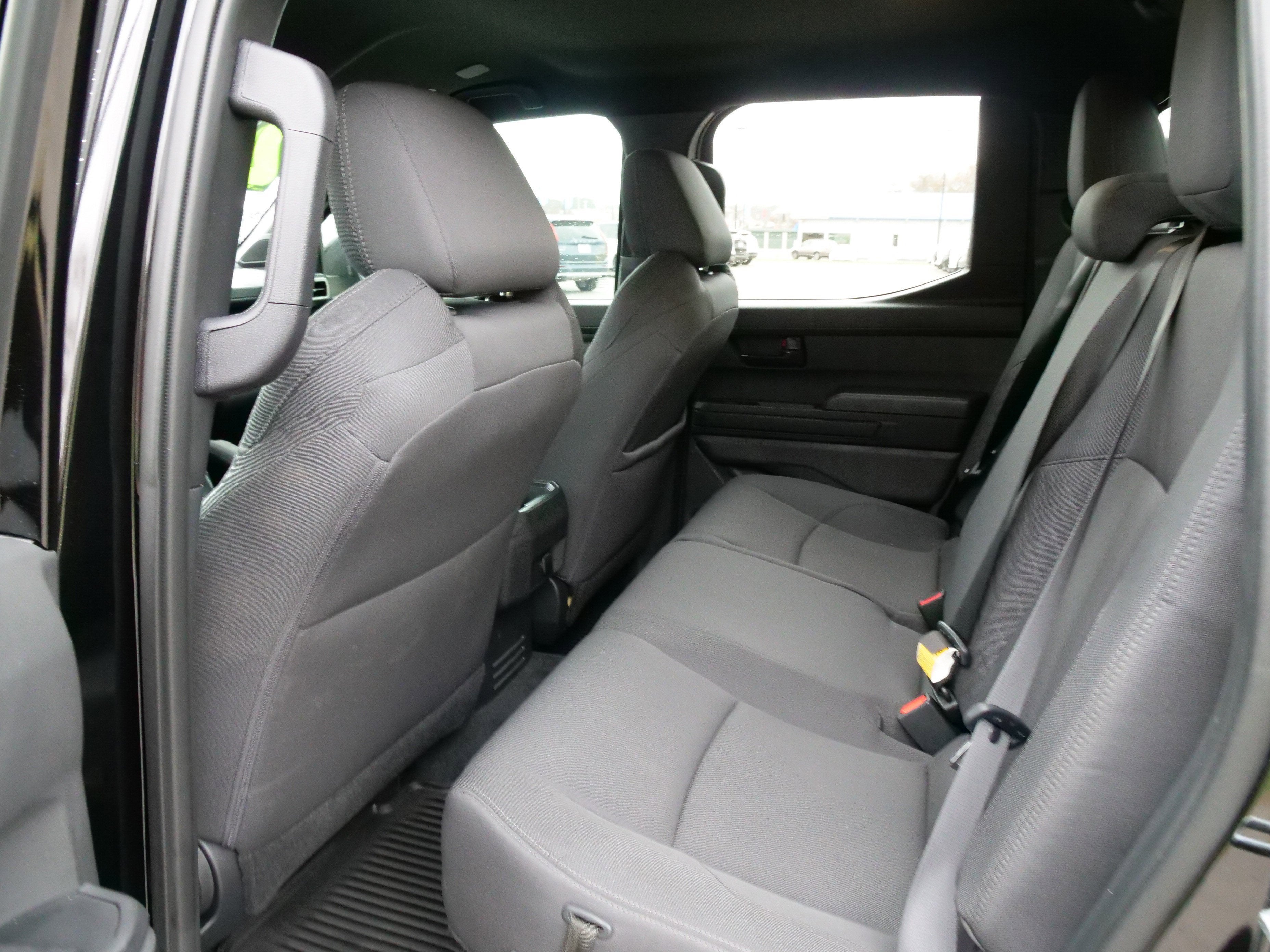 2024 Toyota Tacoma 4WD SR5