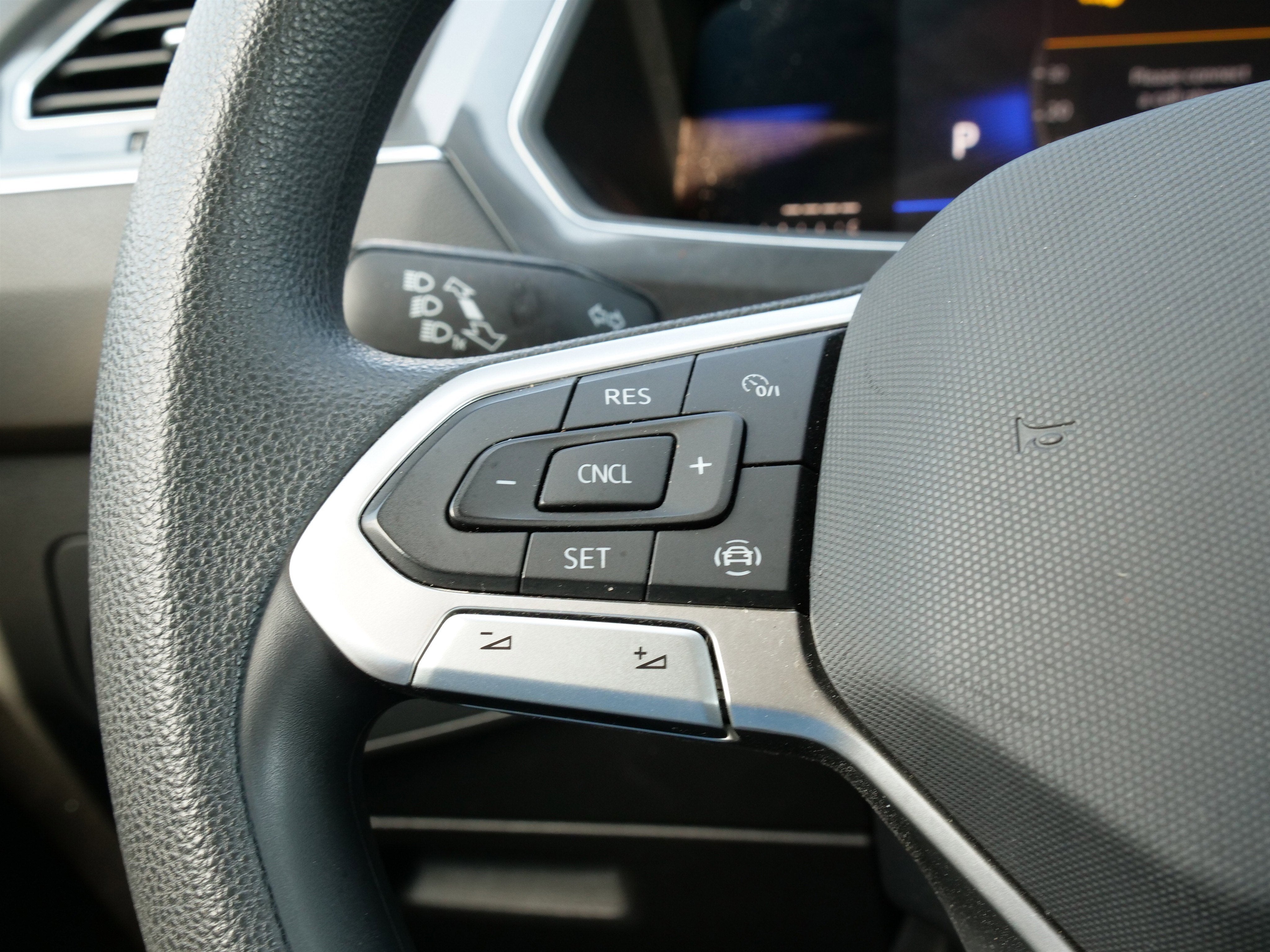 2023 Volkswagen Tiguan S