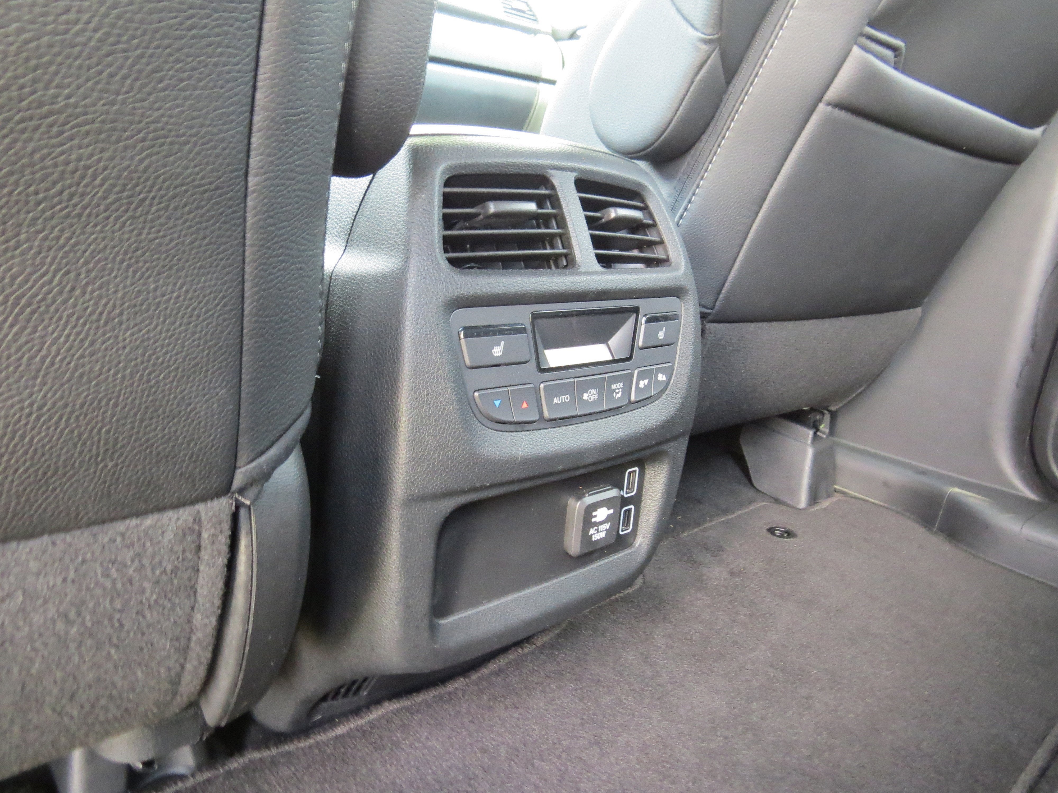 2023 Honda Passport Elite