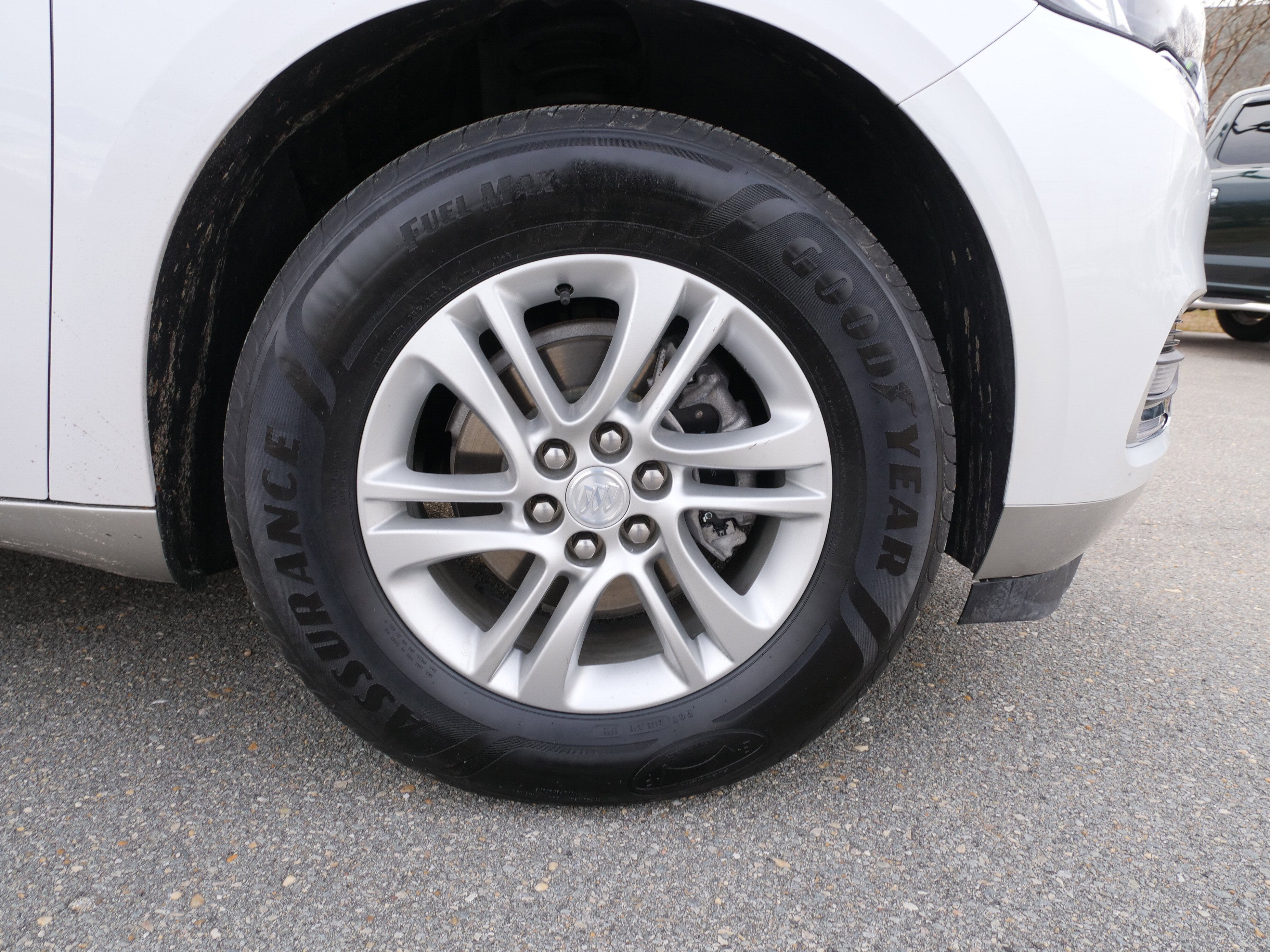 2021 Buick Enclave Essence