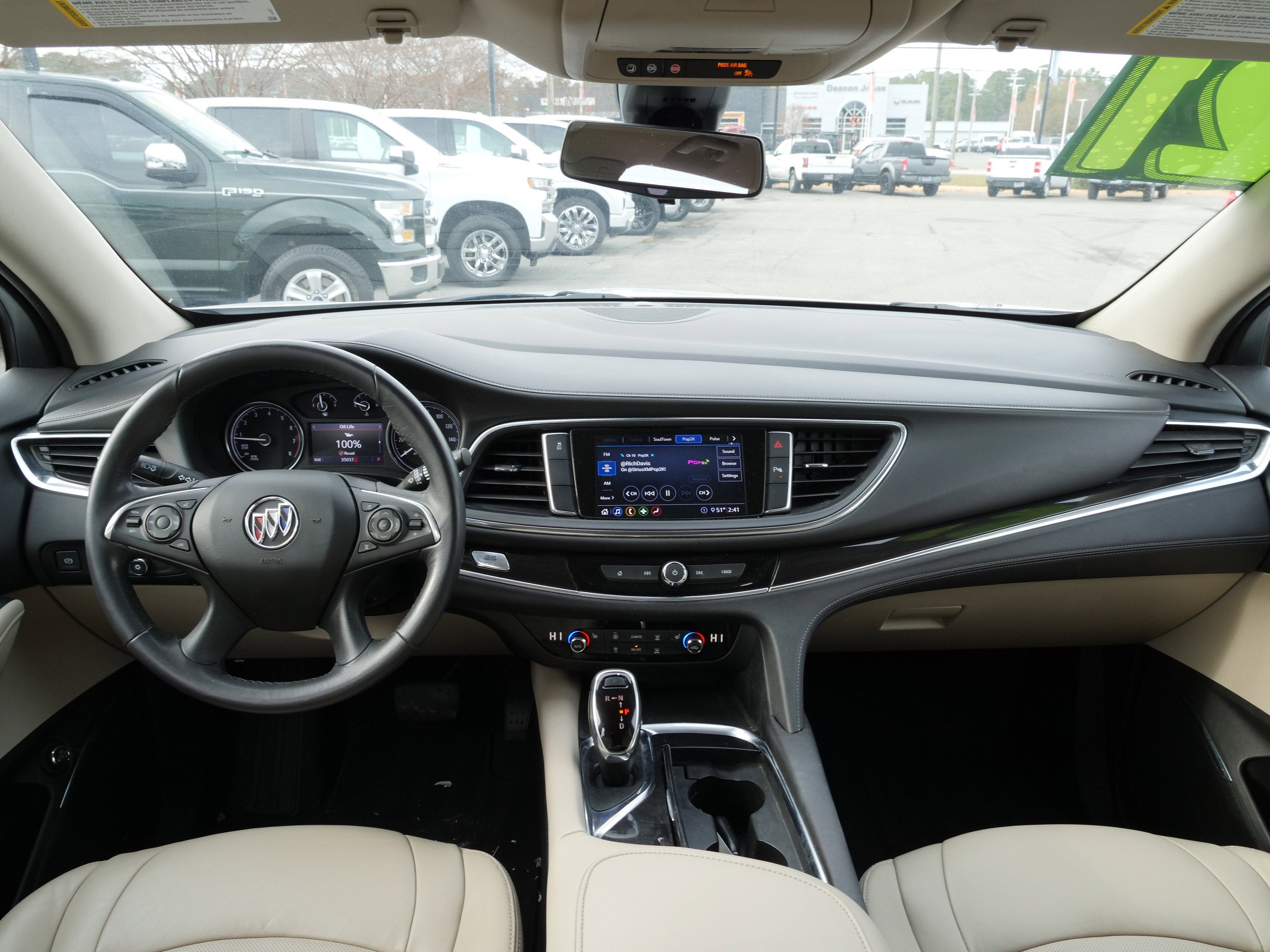 2021 Buick Enclave Essence