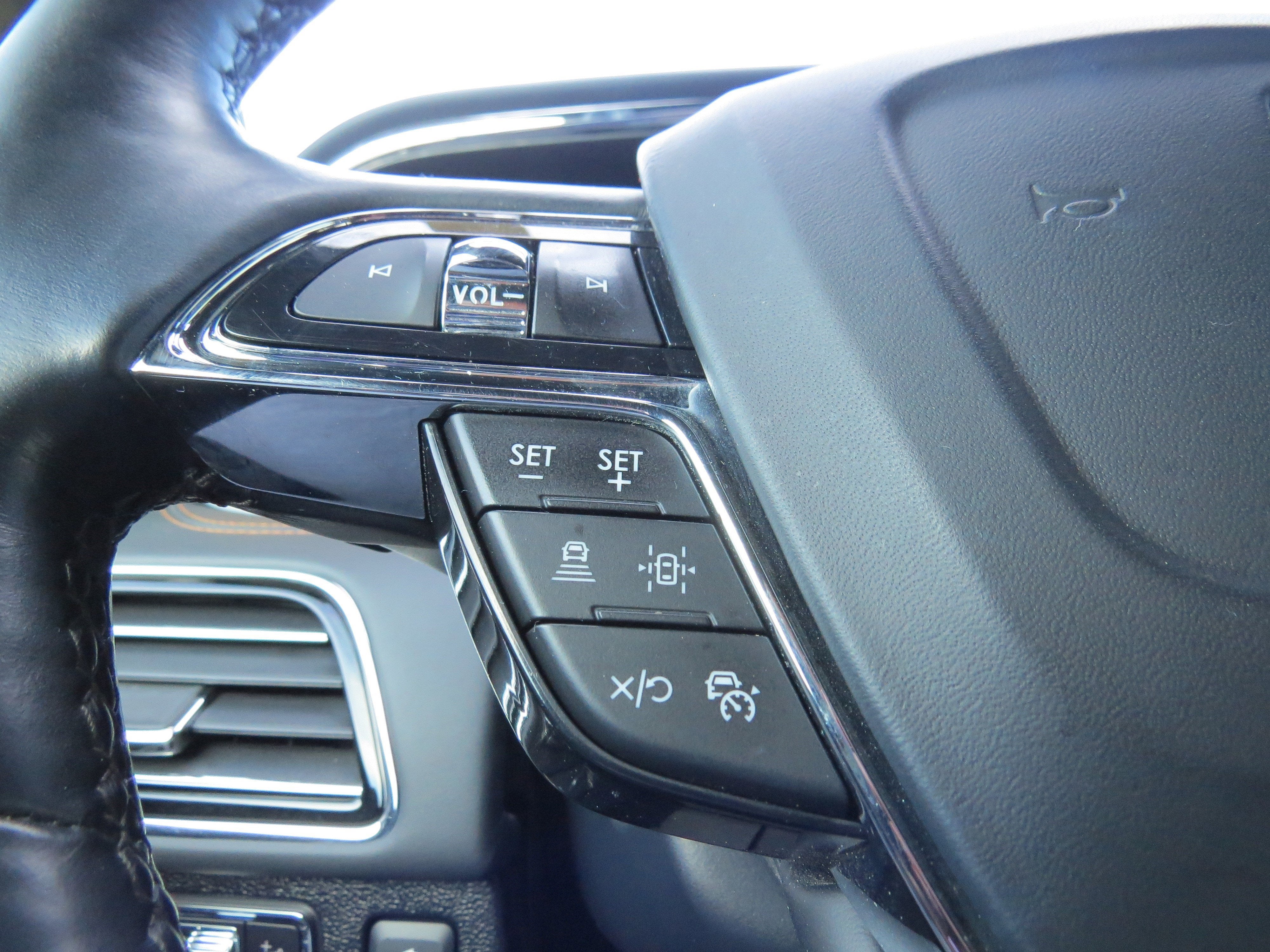 2024 Lincoln Navigator Black Label