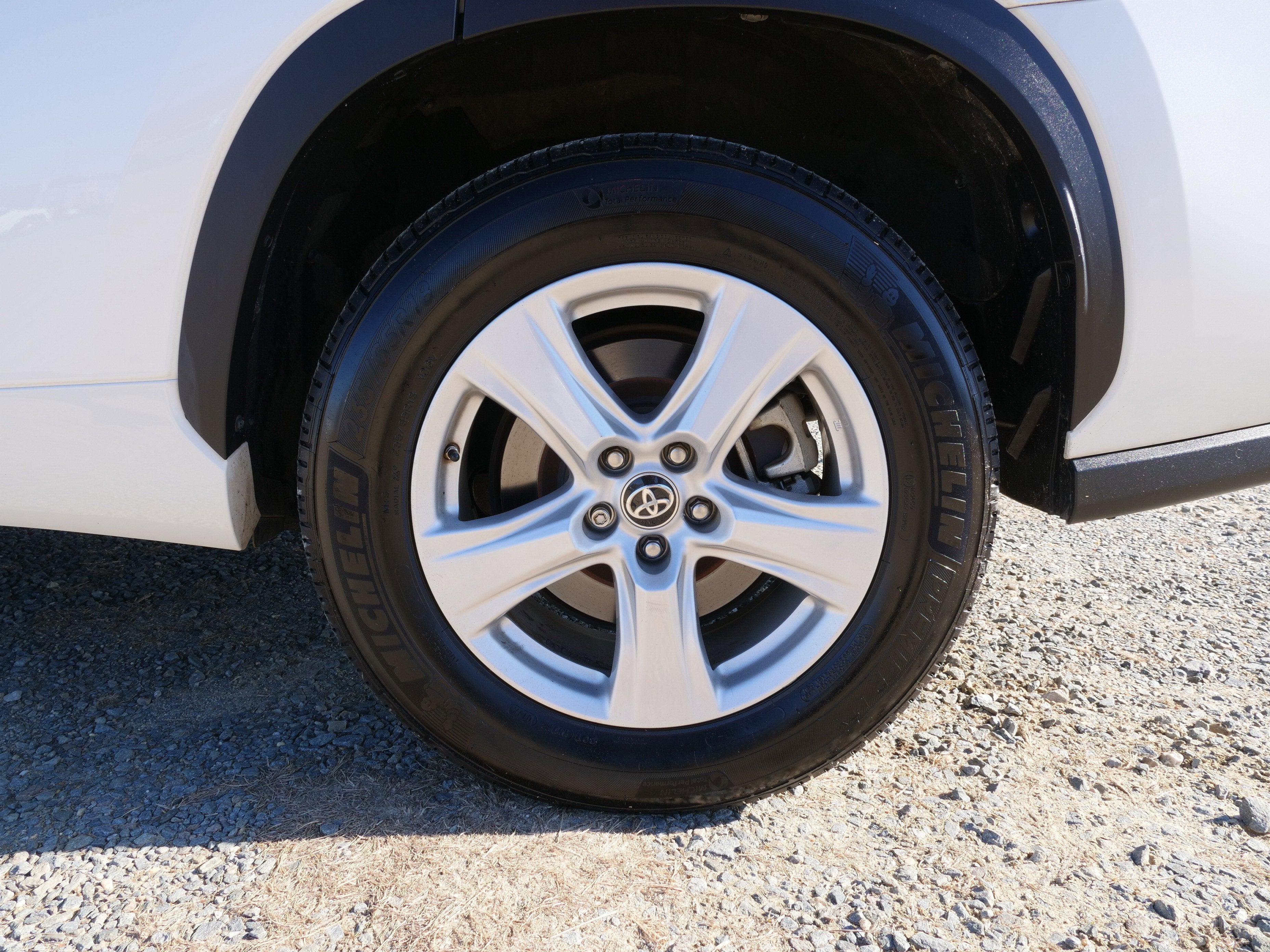 2021 Toyota Highlander L