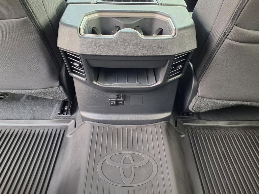 2024 Toyota Tundra 4WD SR5