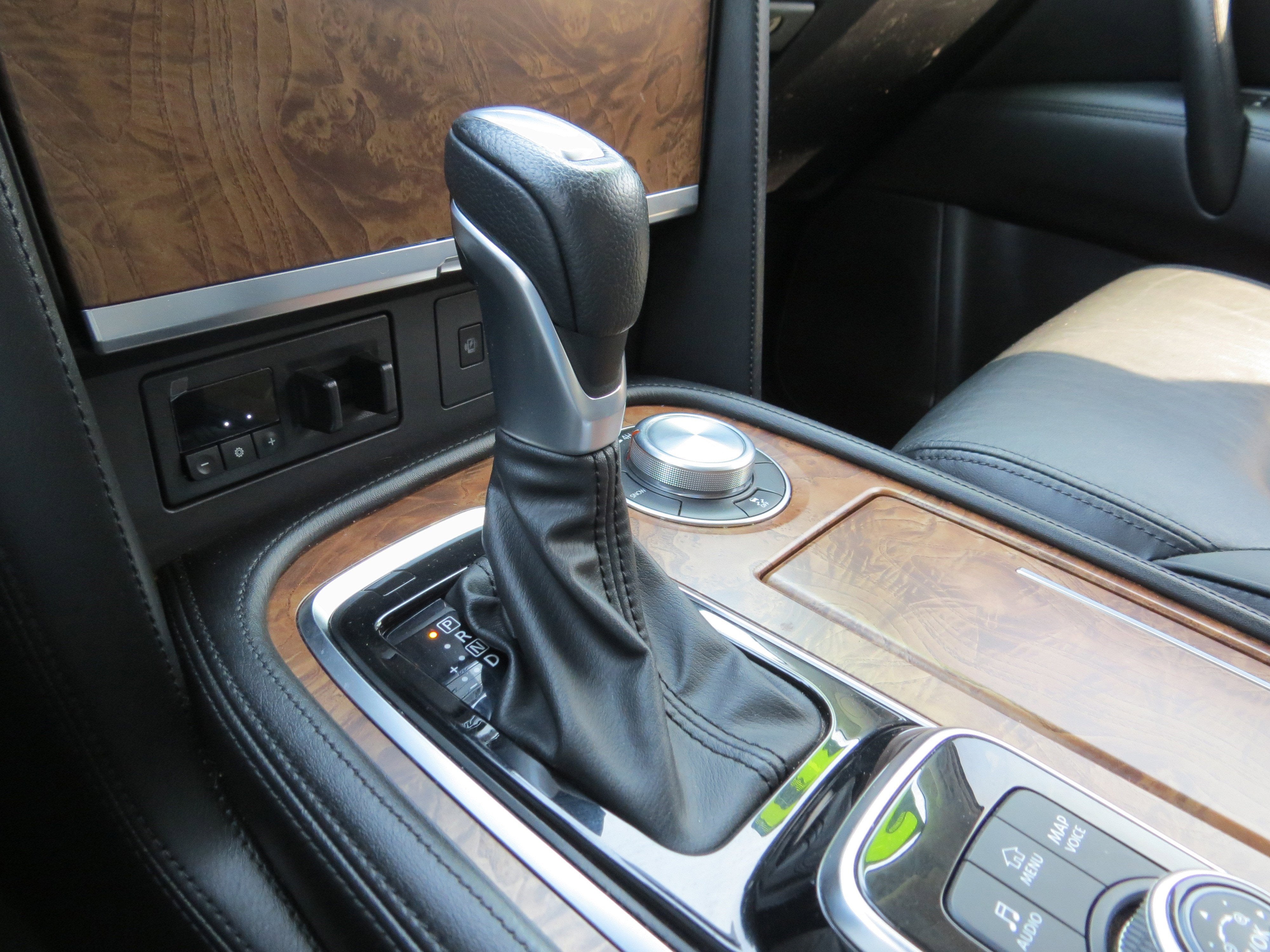 2021 Nissan Armada SL