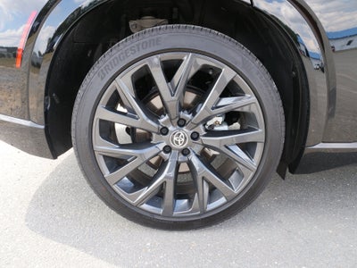 2025 Toyota Crown Signia XLE