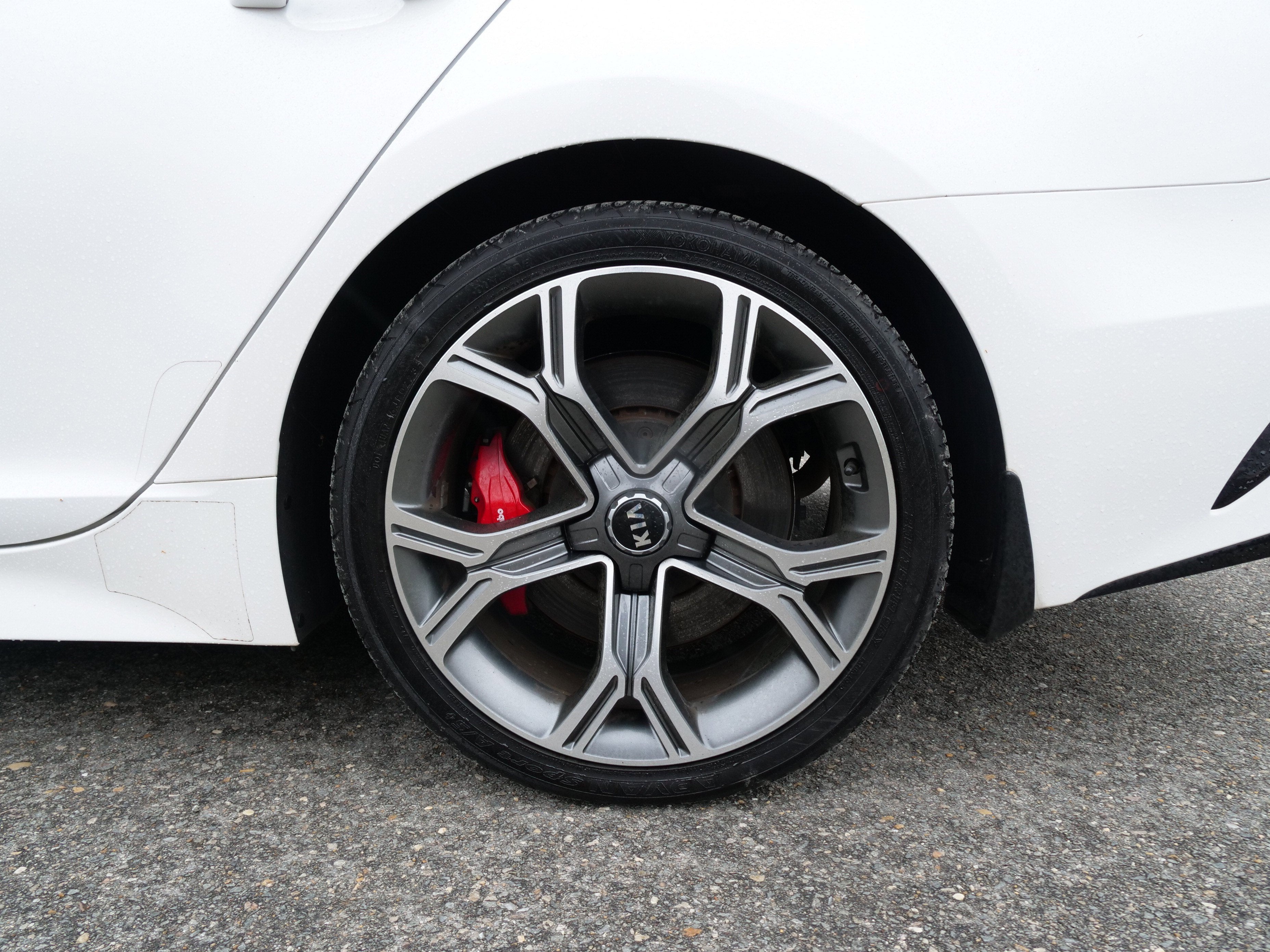 2018 Kia Stinger GT1