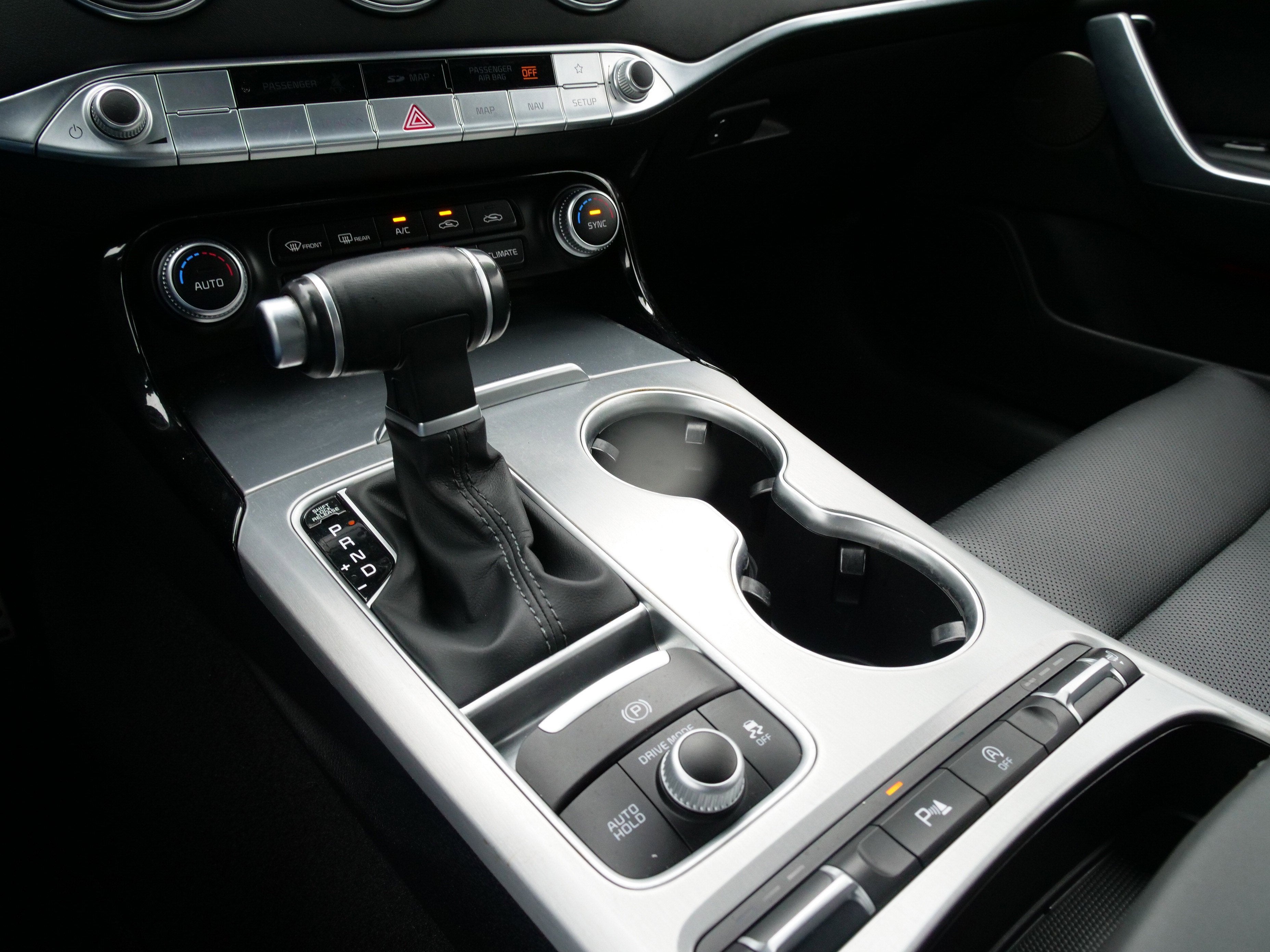 2018 Kia Stinger GT1