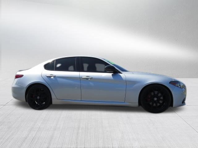 2020 Alfa Romeo Giulia Base