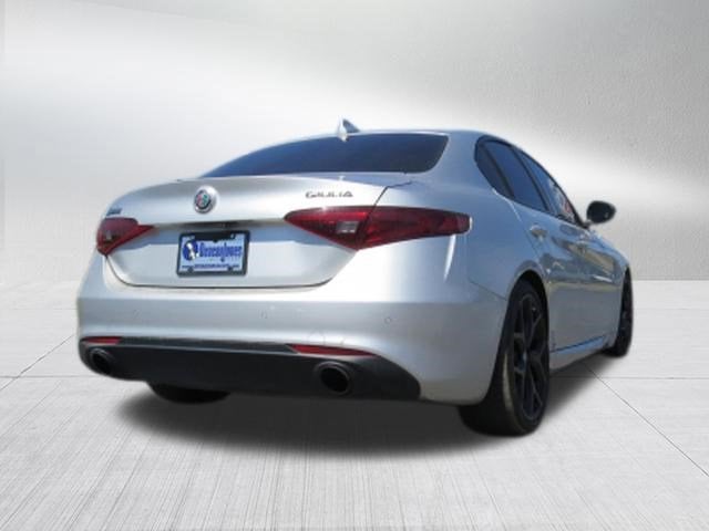 2020 Alfa Romeo Giulia Base