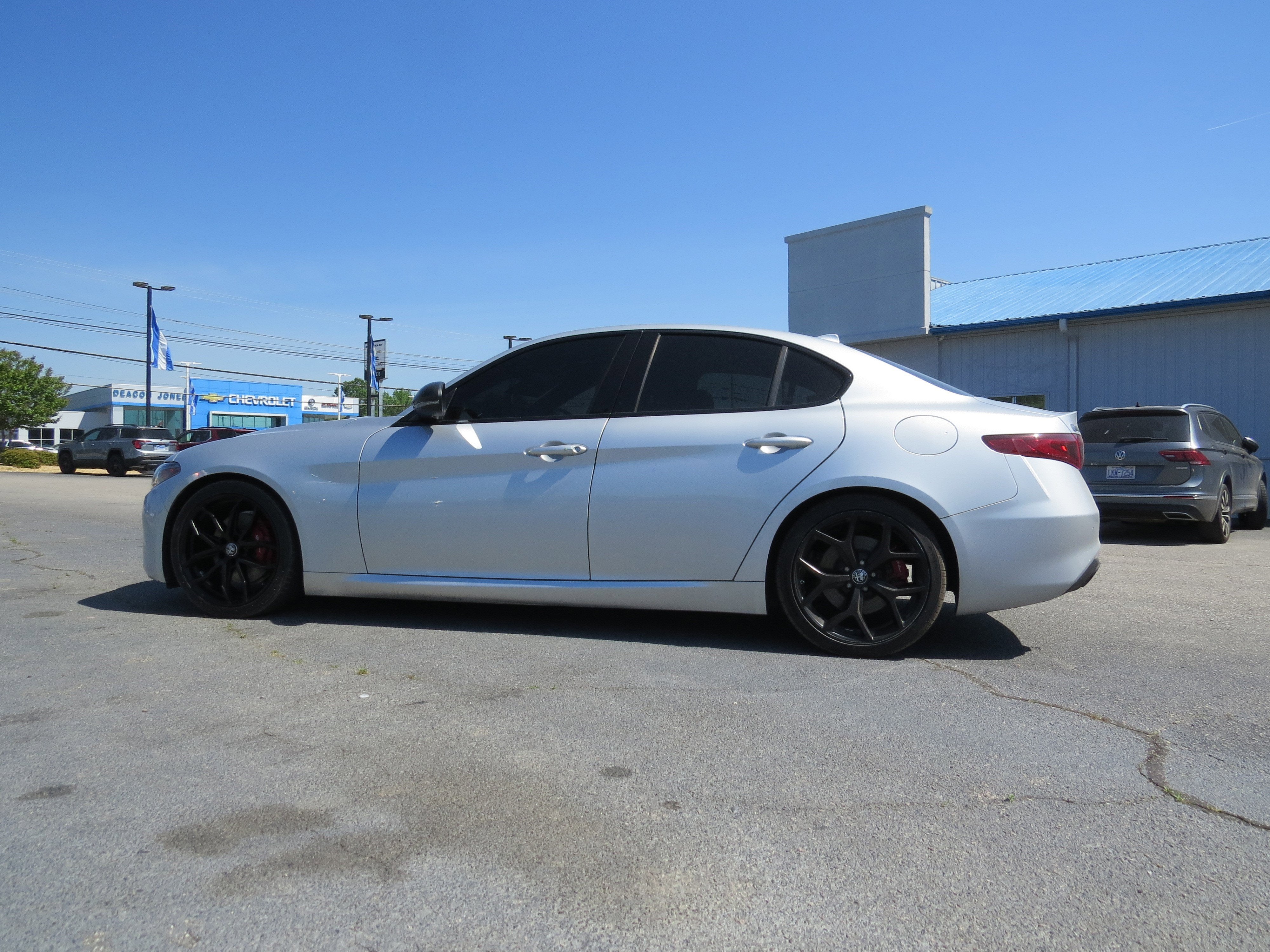 2020 Alfa Romeo Giulia Base
