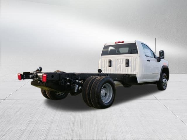 2026 GMC Sierra 3500 HD Chassis Cab Pro