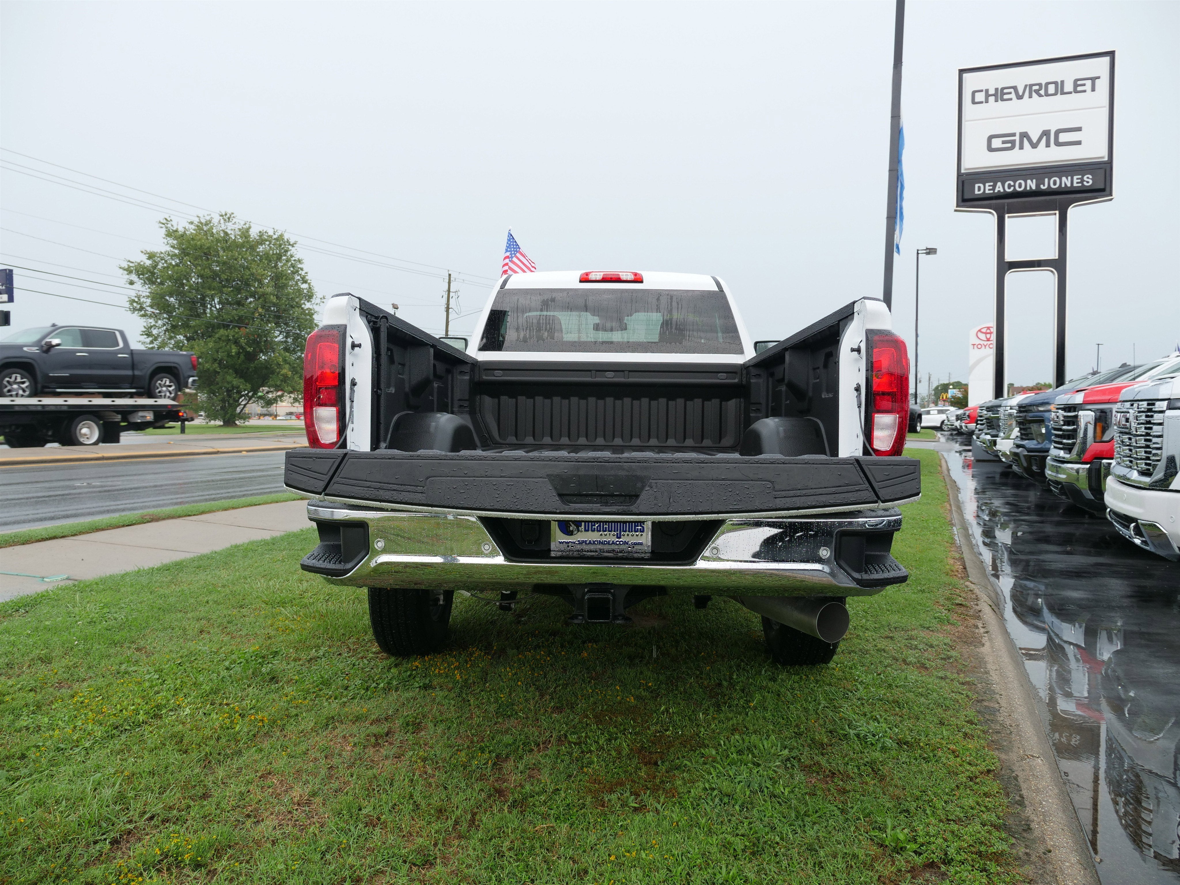 2025 GMC Sierra 2500 HD Pro