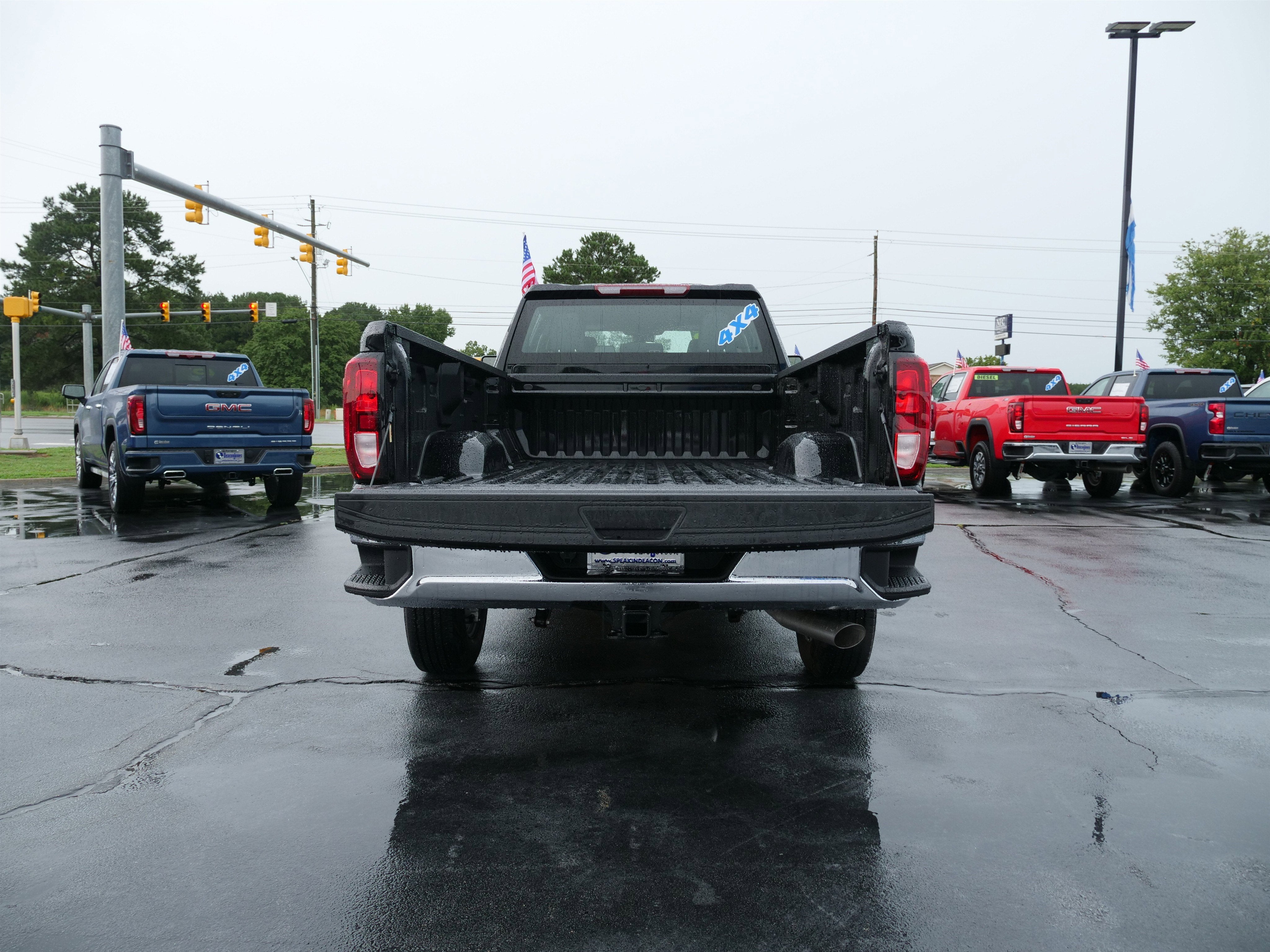 2025 GMC Sierra 2500 HD Pro